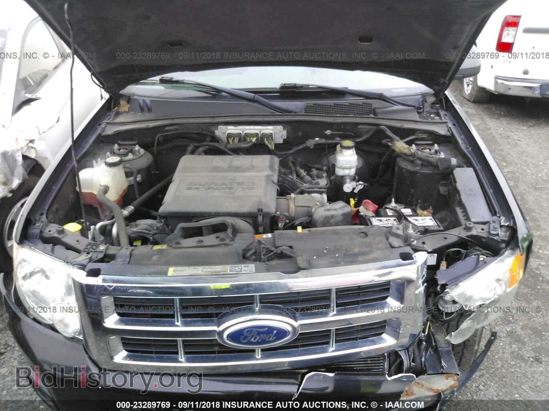 2012 Ford Escape - VIN: 1FMCU9DG4CKA47100 - Photo 10