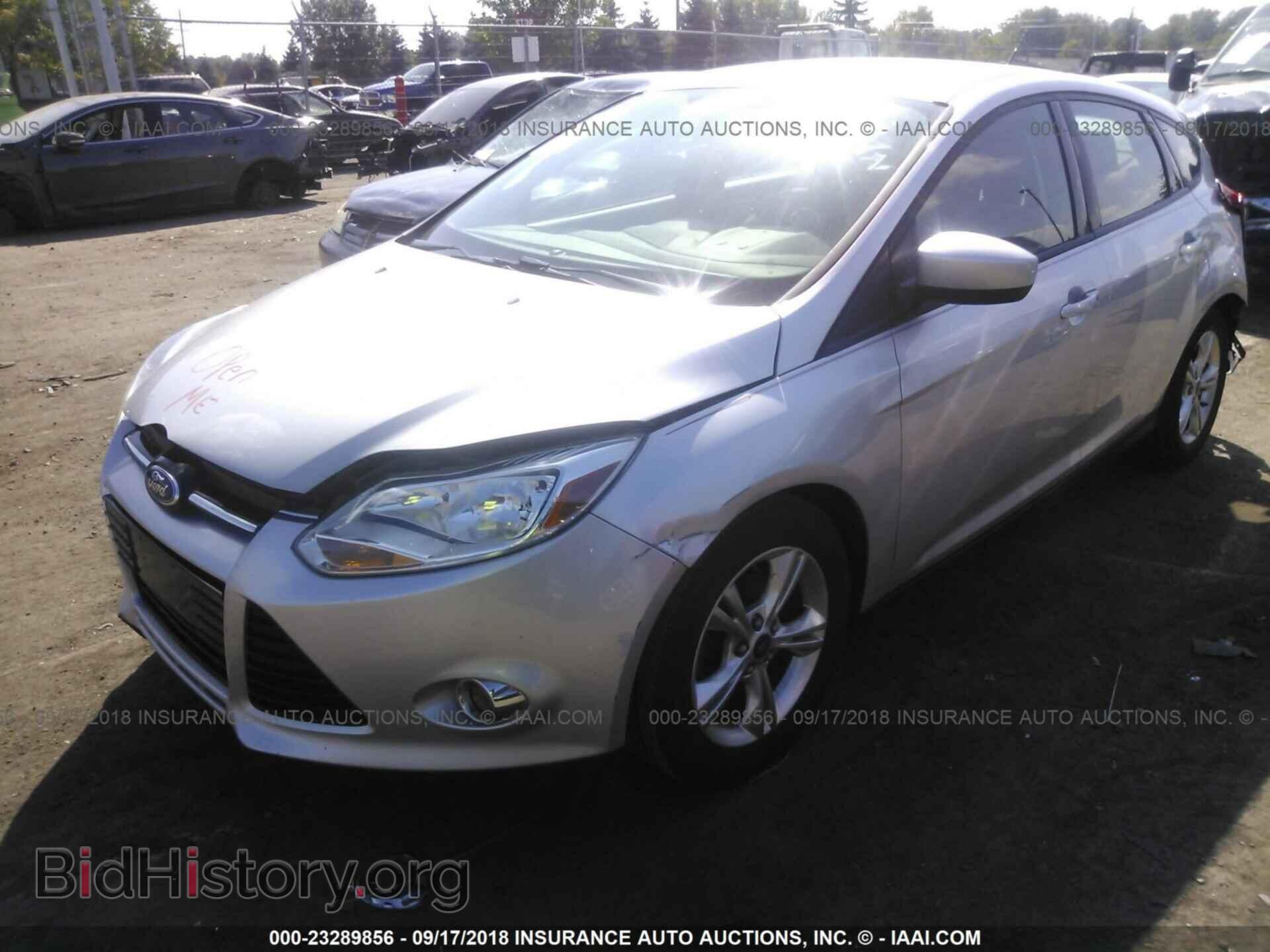 2012 Ford Focus - VIN: 1FAHP3K26CL183105 - Фото 2