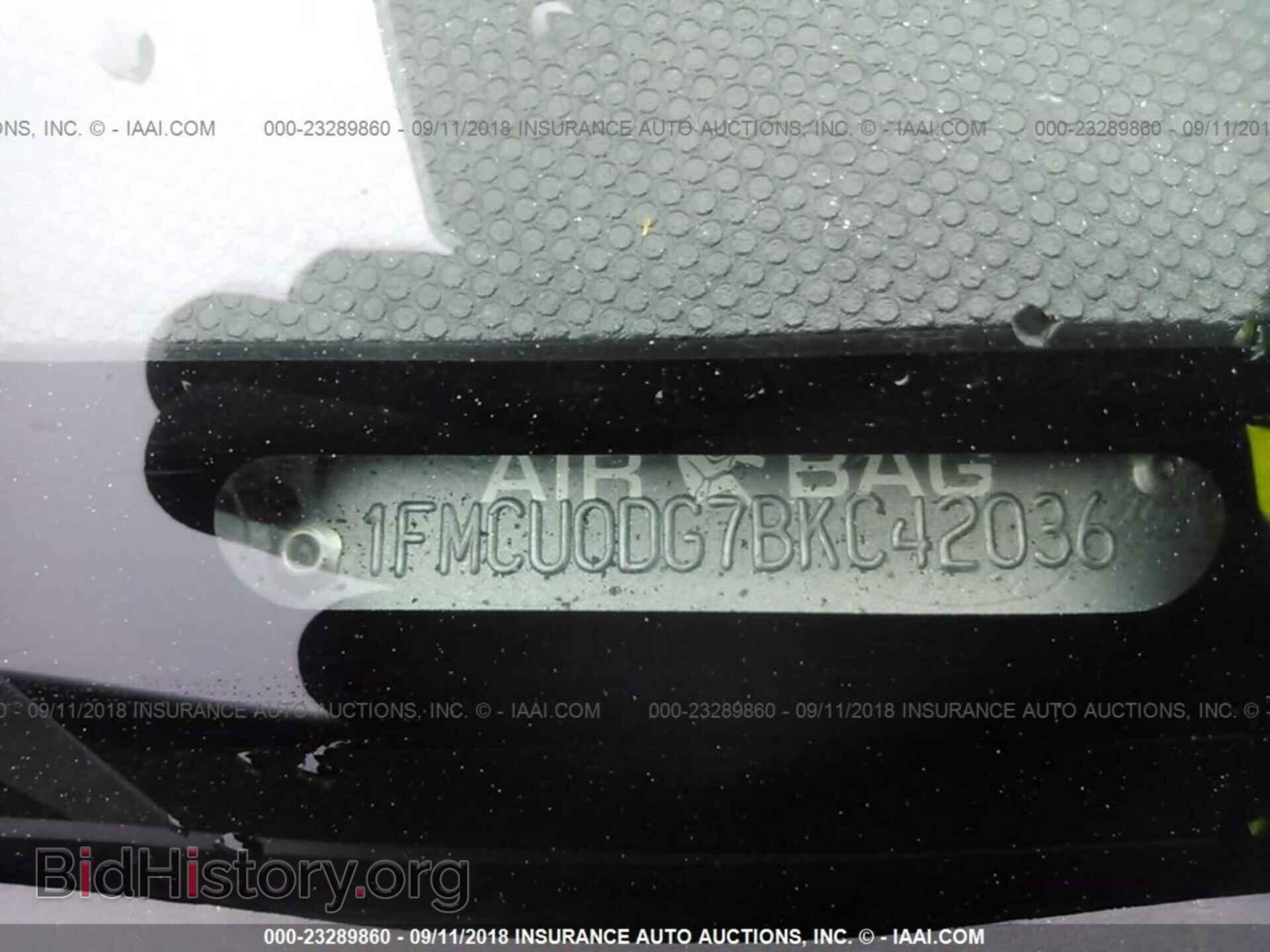 2011 Ford Escape - VIN: 1FMCU0DG7BKC42036 - Фото 9