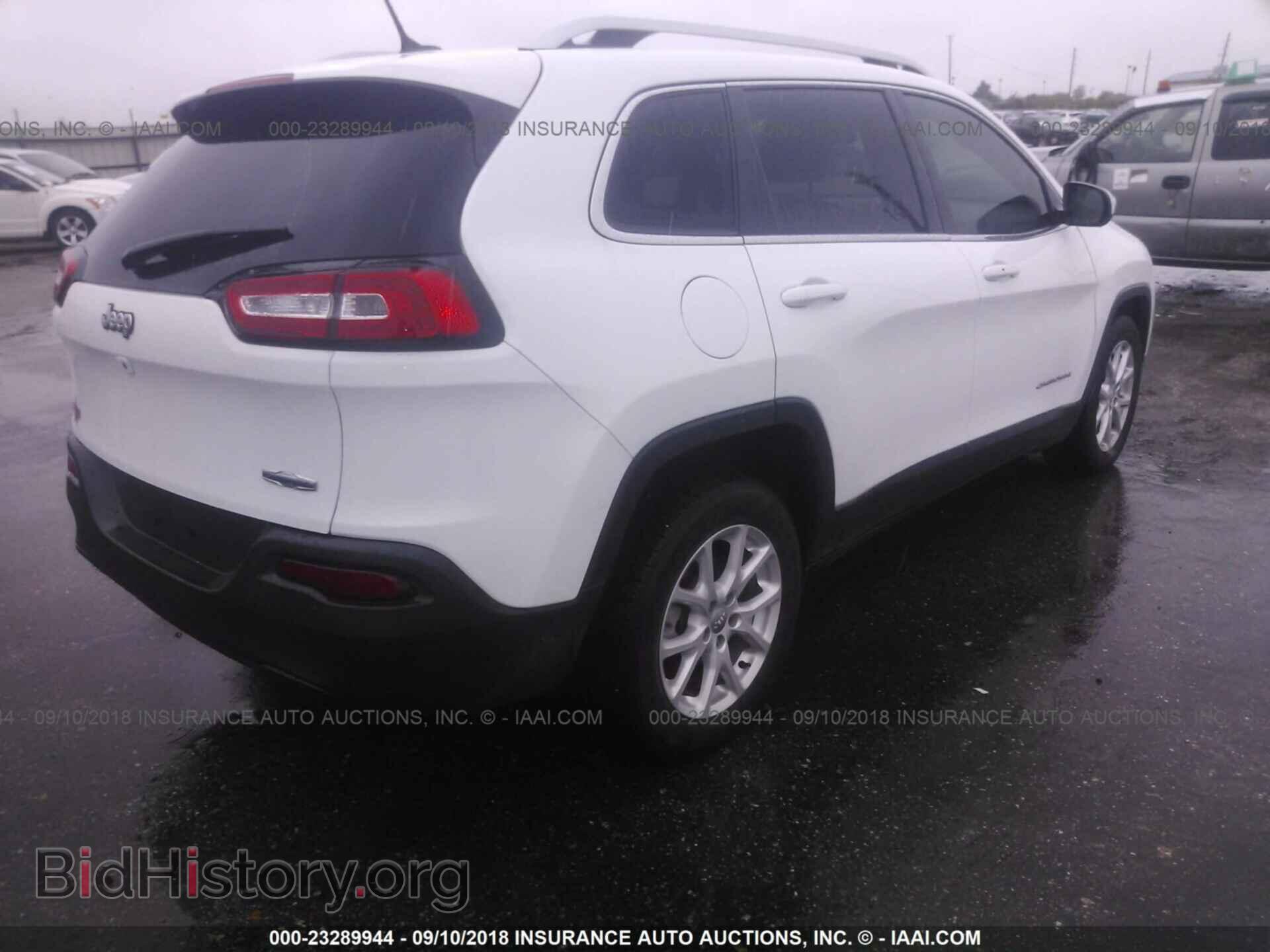 2015 Jeep Cherokee - VIN: 1C4PJLCB0FW781229 - Фото 4