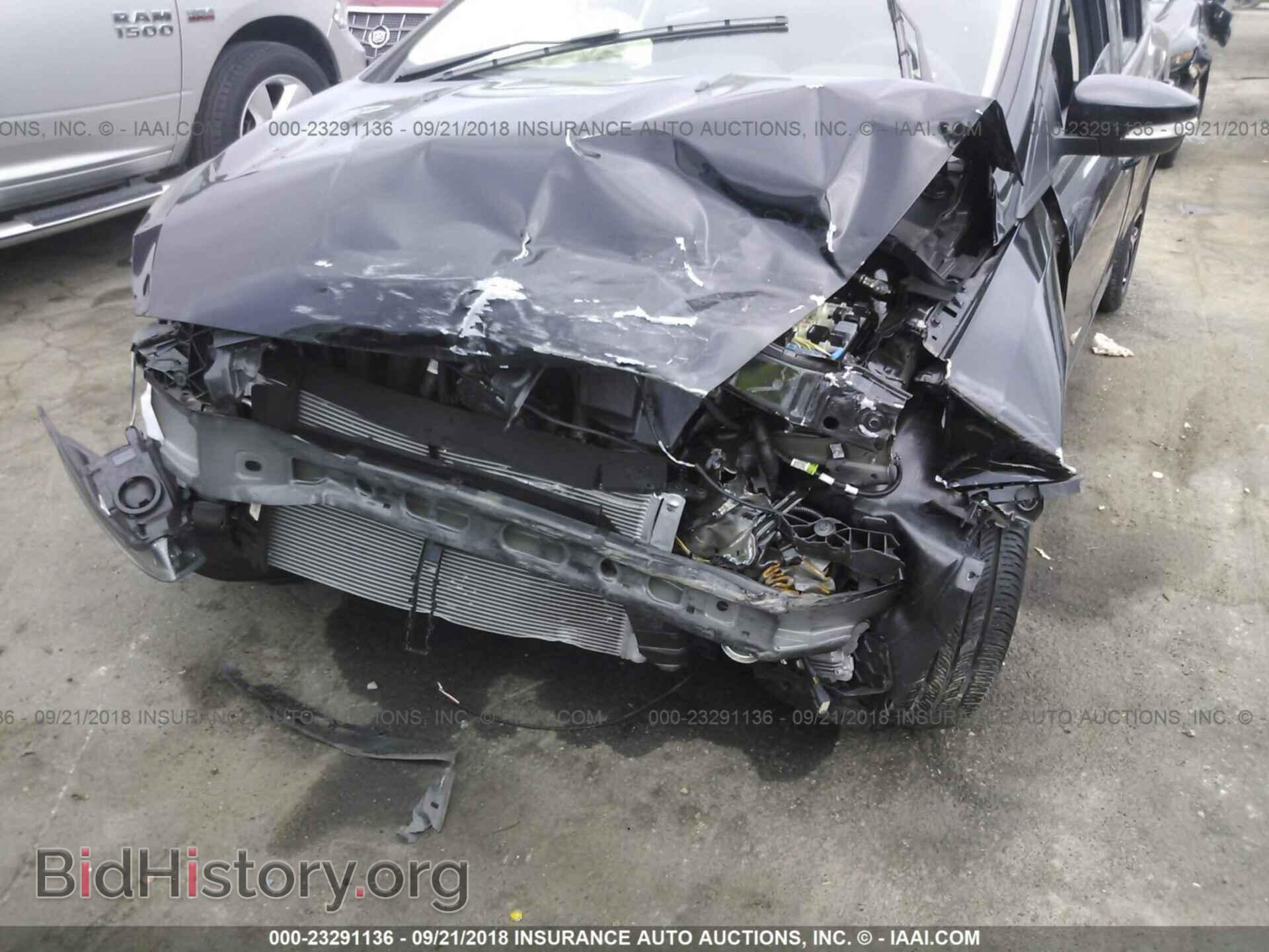 2017 Ford Focus - VIN: 1FADP3H20HL301615 - Фото 6