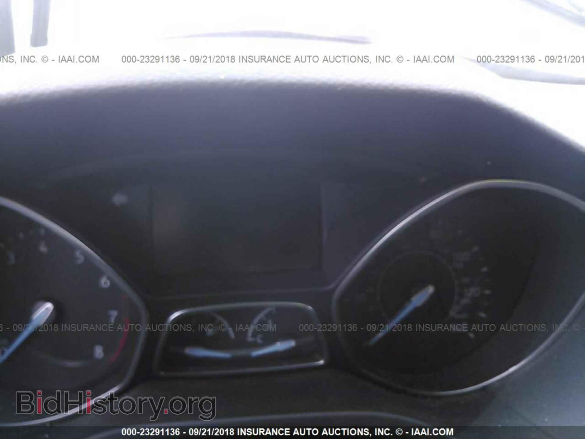 2017 Ford Focus - VIN: 1FADP3H20HL301615 - Фото 7