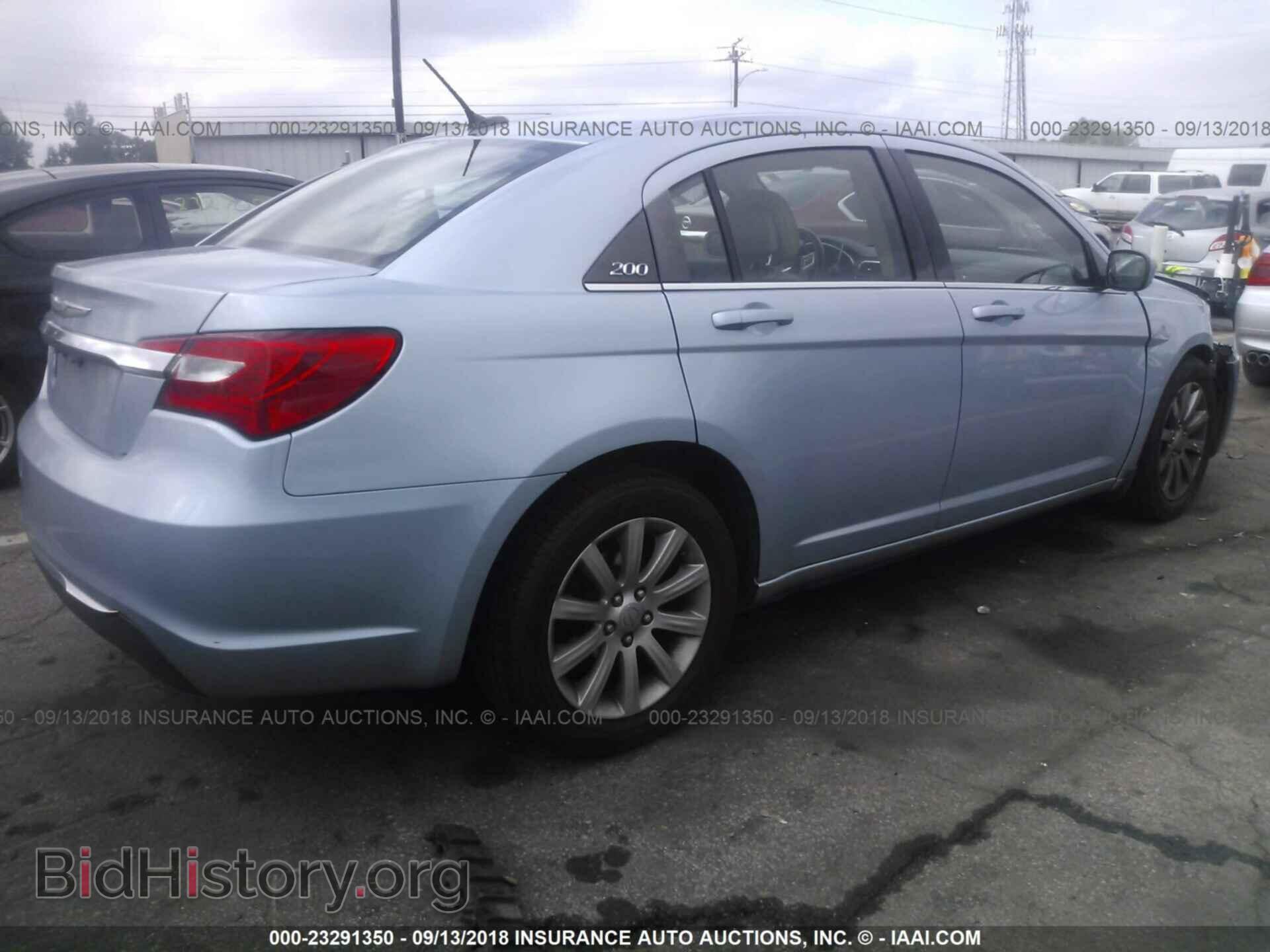 2012 Chrysler 200 - VIN: 1C3CCBBG8CN226986 - Photo 4