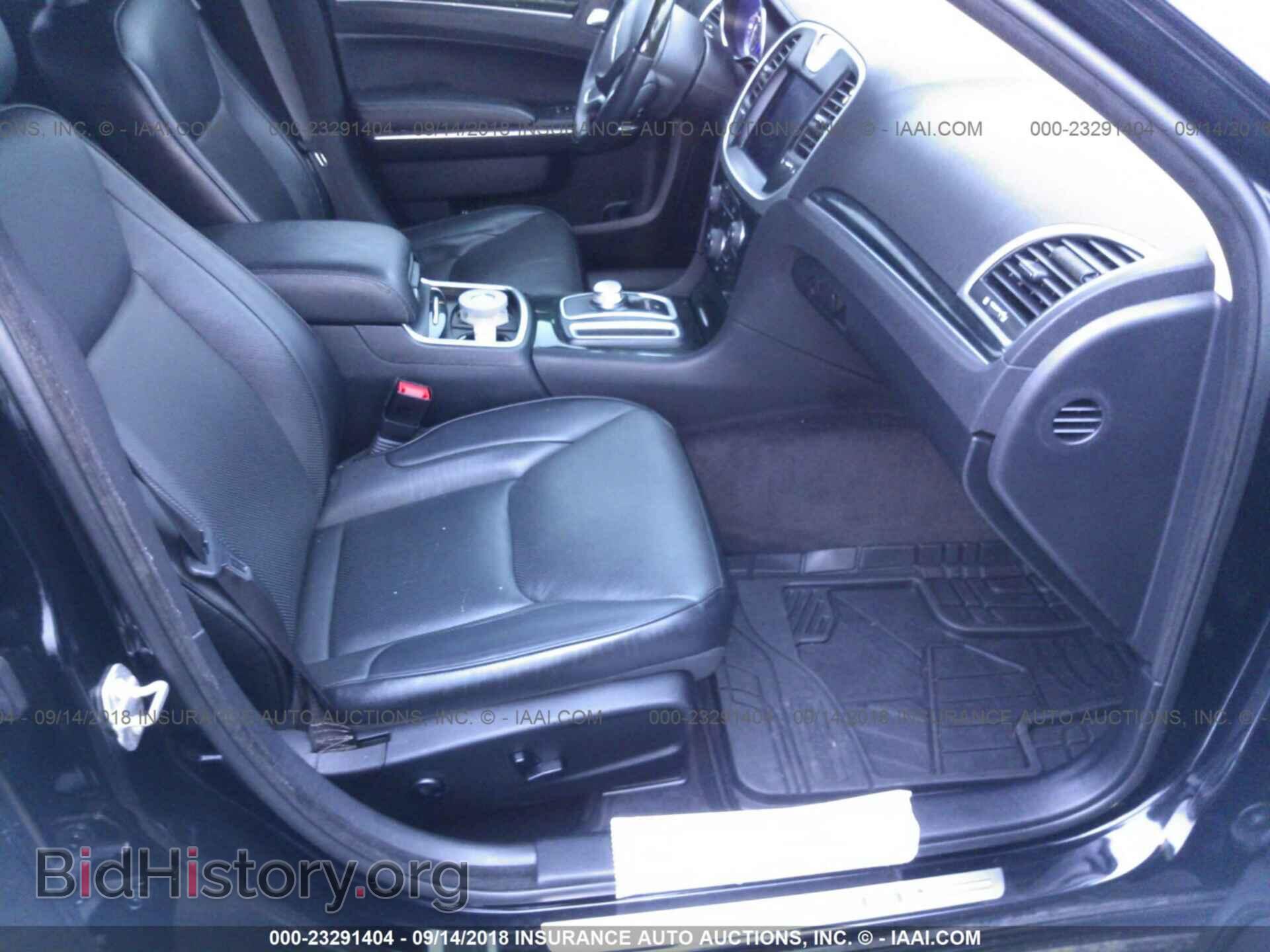 2017 Chrysler 300c - VIN: 2C3CCAEG0HH567840 - Фото 5