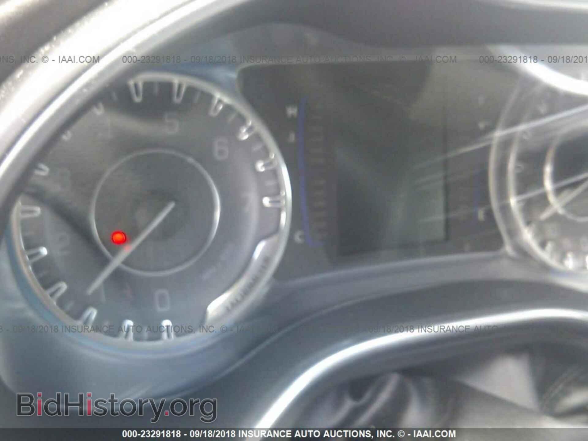 2016 Chrysler 200 - VIN: 1C3CCCABXGN196018 - Photo 7