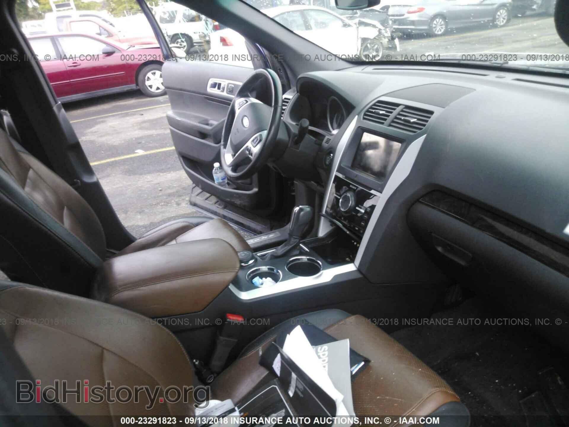 2011 Ford Explorer - VIN: 1FMHK8F82BGA01665 - Фото 5