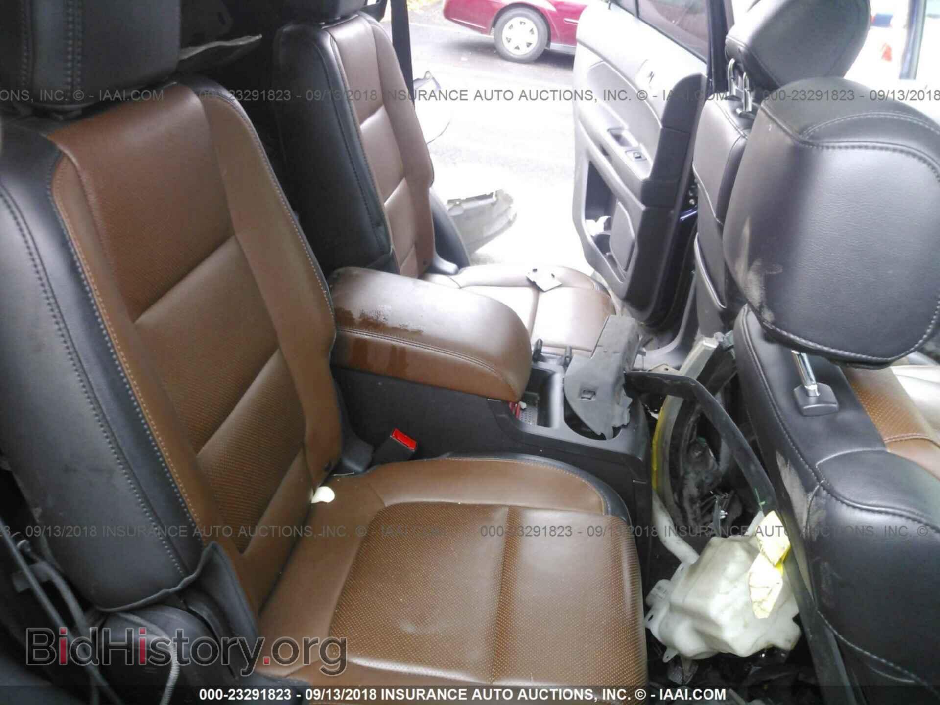 2011 Ford Explorer - VIN: 1FMHK8F82BGA01665 - Фото 8