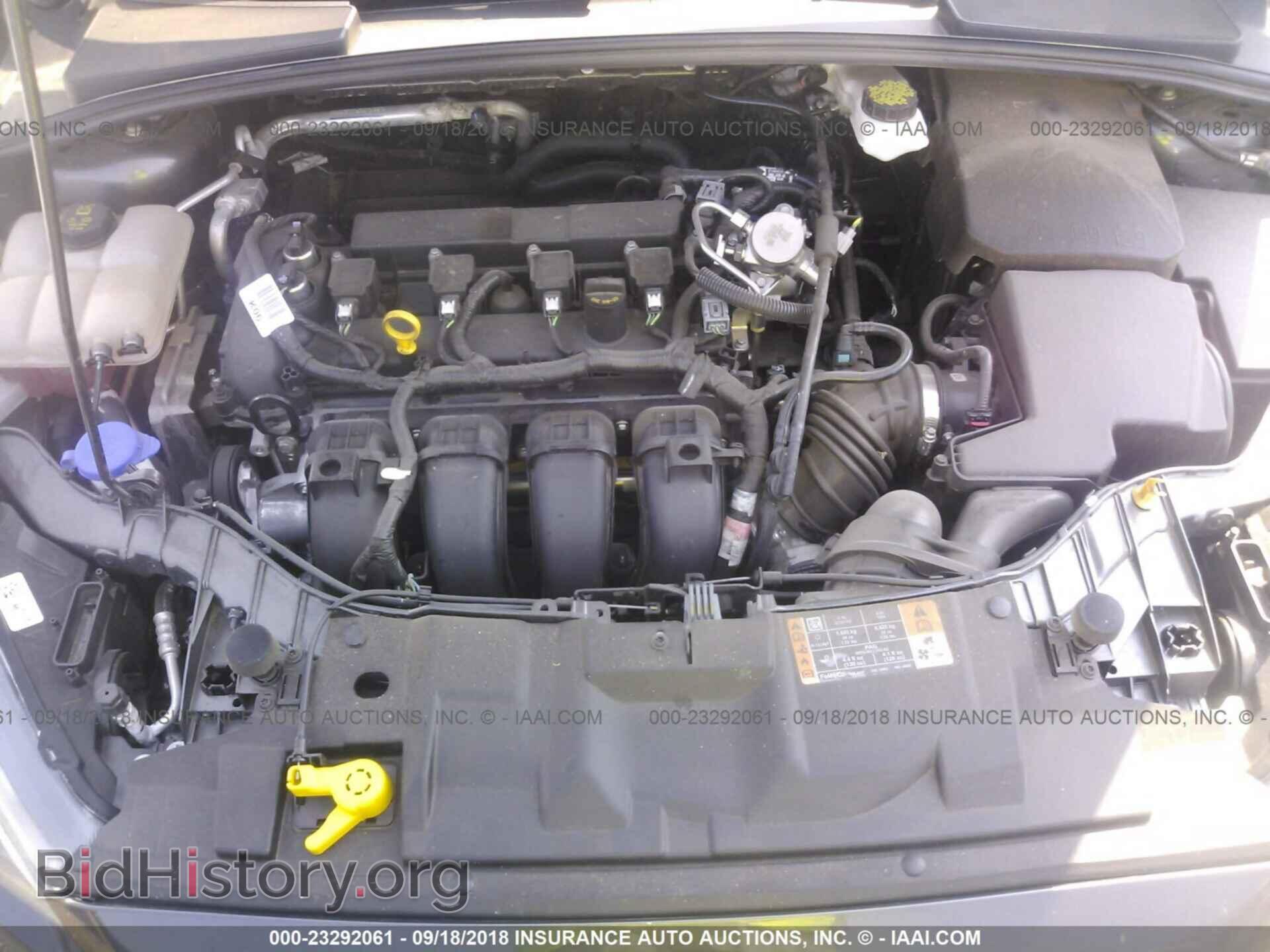 2018 Ford Focus - VIN: 1FADP3F24JL284780 - Фото 10