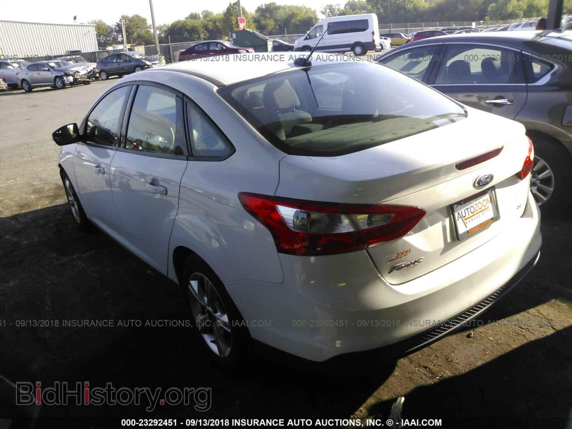 2014 Ford Focus - VIN: 1FADP3F22EL317703 - Фото 3