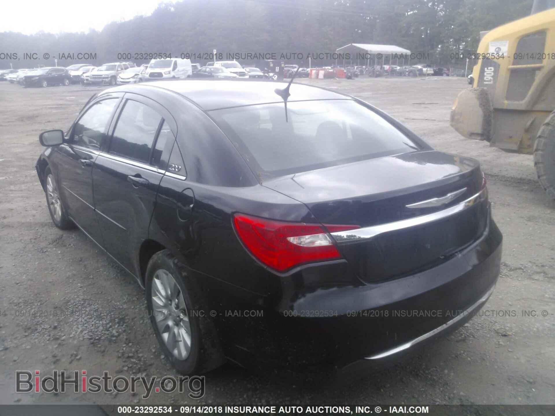 2012 Chrysler 200 - VIN: 1C3CCBAB2CN317578 - Фото 3