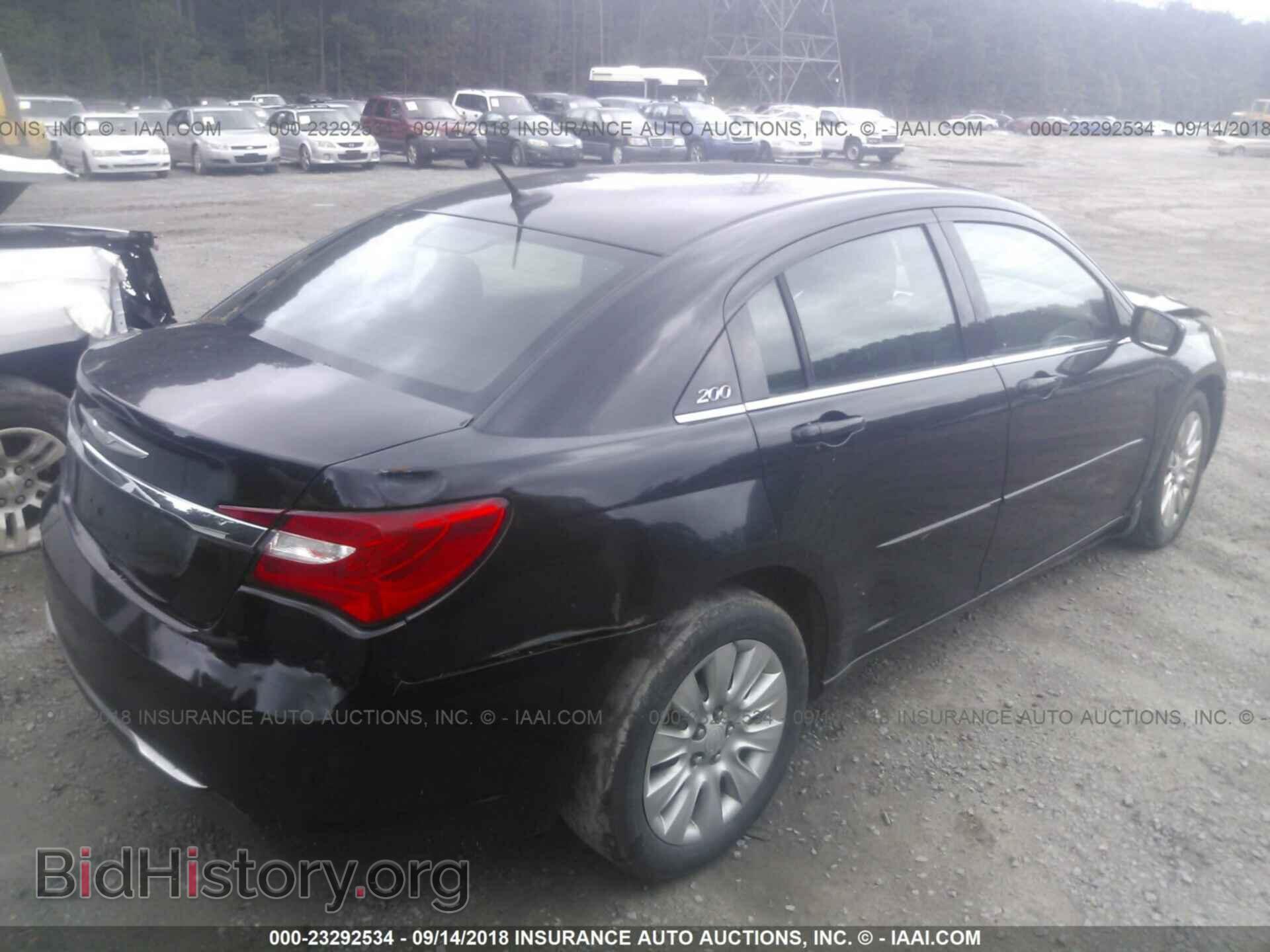 2012 Chrysler 200 - VIN: 1C3CCBAB2CN317578 - Фото 4