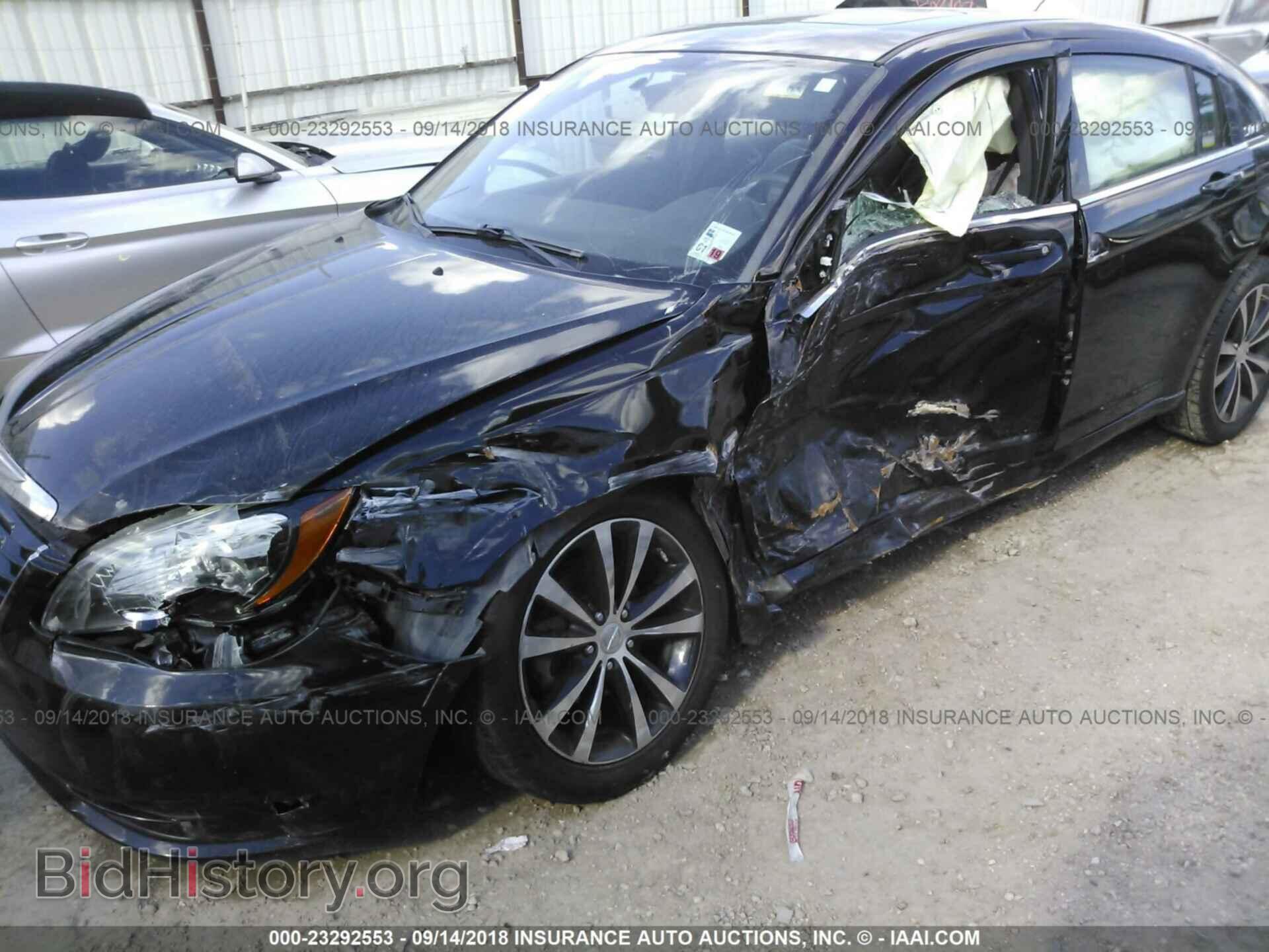 2012 Chrysler 200 - VIN: 1C3CCBHG2CN162497 - Photo 6