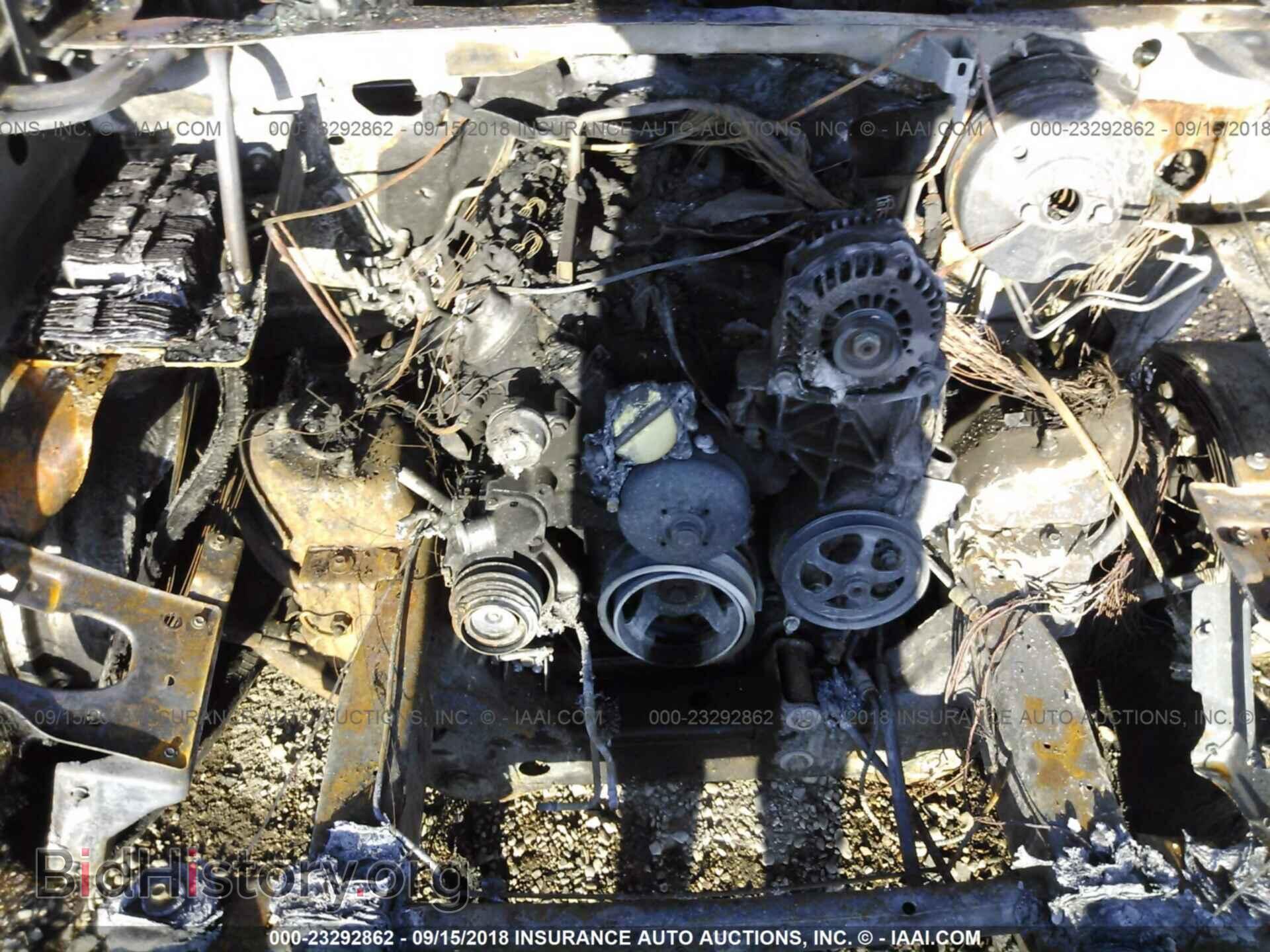 2012 Gmc Yukon - VIN: 1GKS1EEF2CR305830 - Photo 10