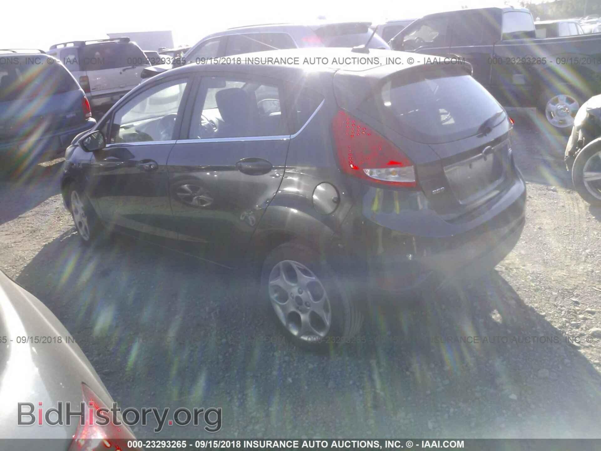 2011 Ford Fiesta - VIN: 3FADP4FJ5BM128910 - Фото 3