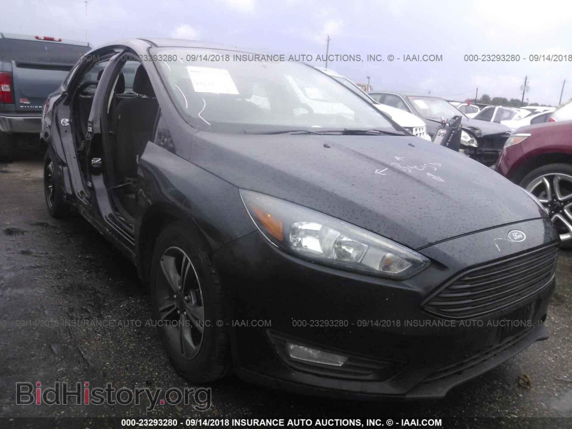 Photo 1FADP3FE9GL257934 - Ford Focus 2016