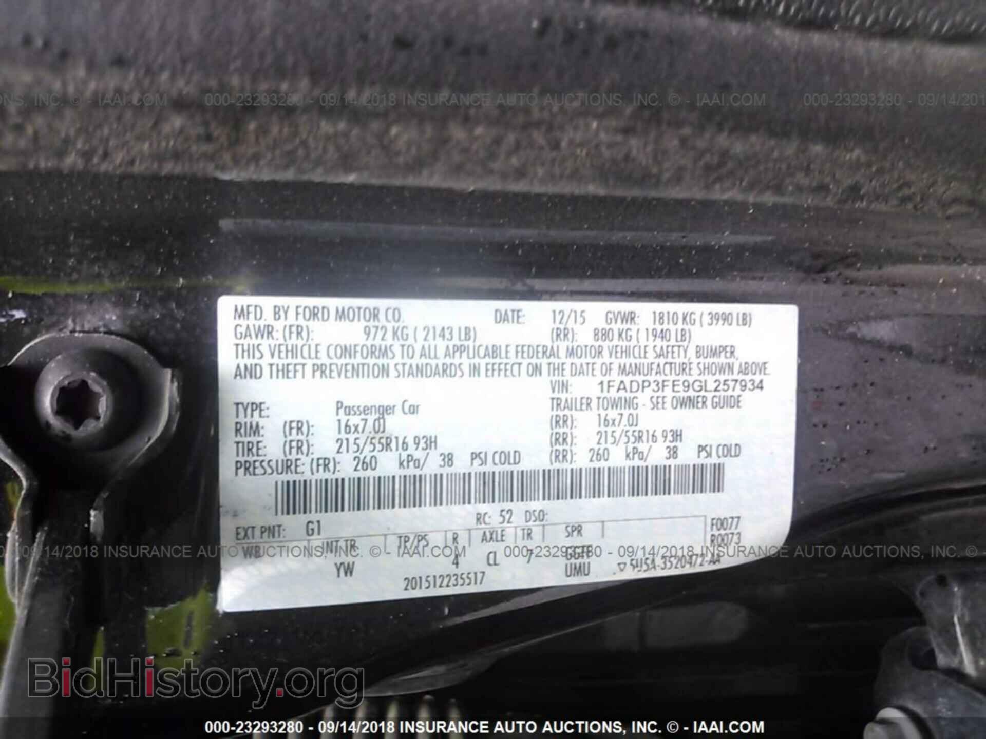 2016 Ford Focus - VIN: 1FADP3FE9GL257934 - Photo 9