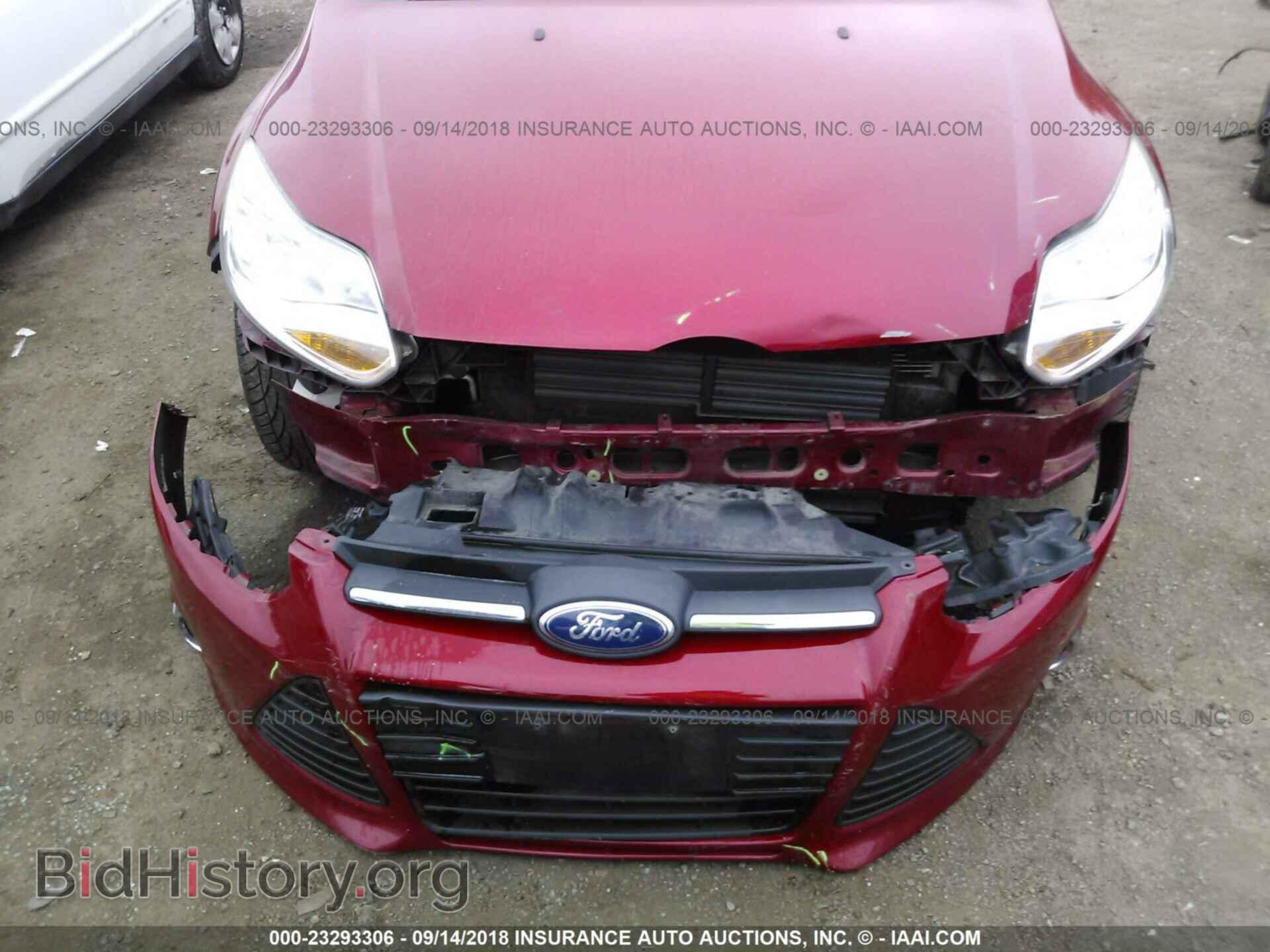 2012 Ford Focus - VIN: 1FAHP3F2XCL240464 - Photo 6