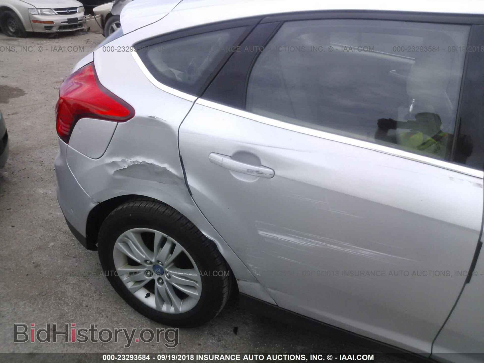 2012 Ford Focus - VIN: 1FAHP3M22CL157310 - Photo 6