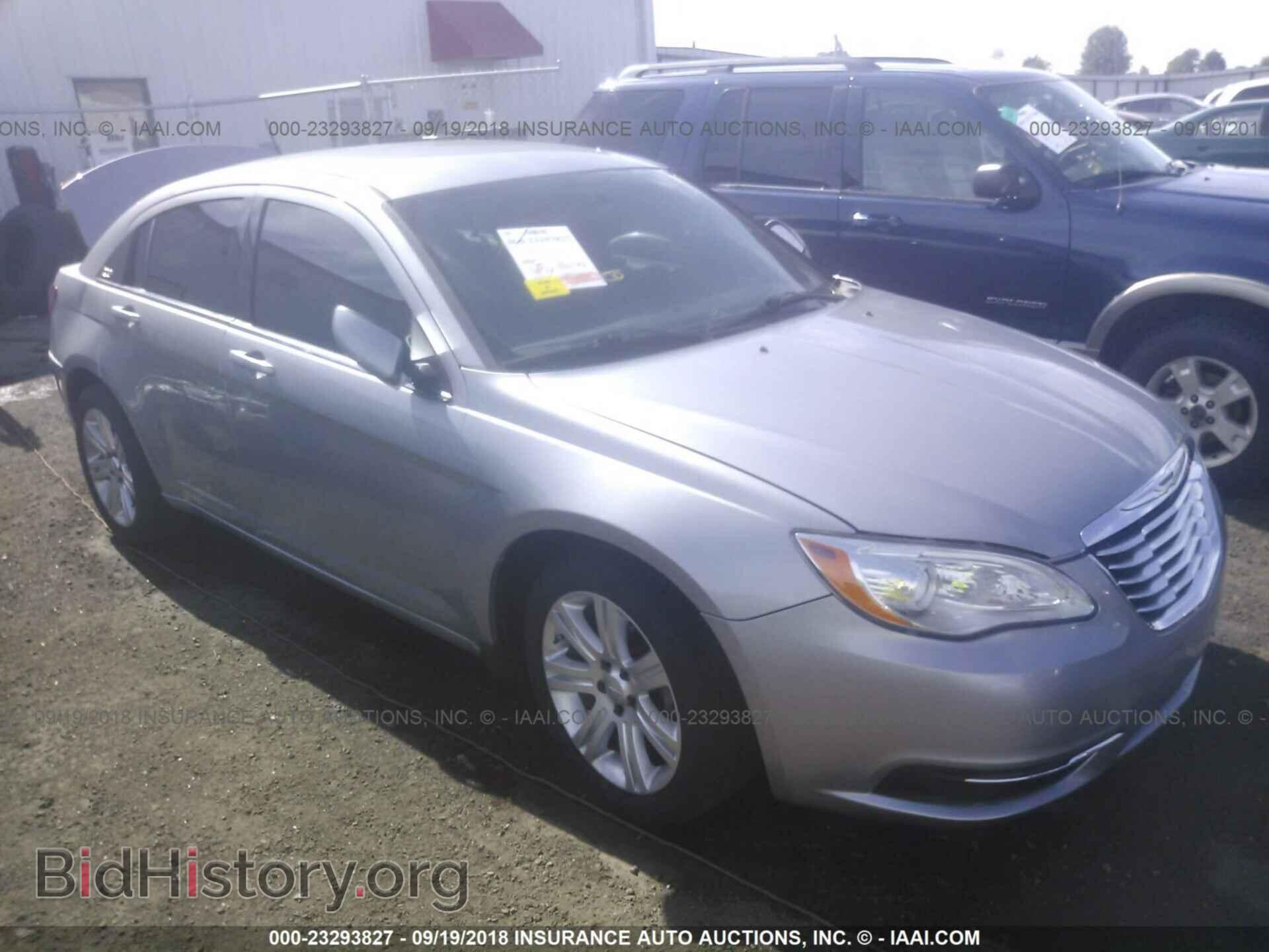 Photo 1C3CCBBB0DN693986 - Chrysler 200 2013