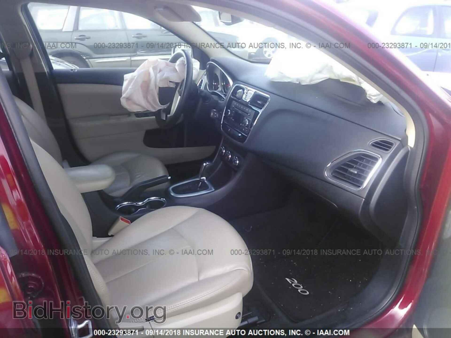 2011 Chrysler 200 - VIN: 1C3BC1FB8BN570479 - Фото 5