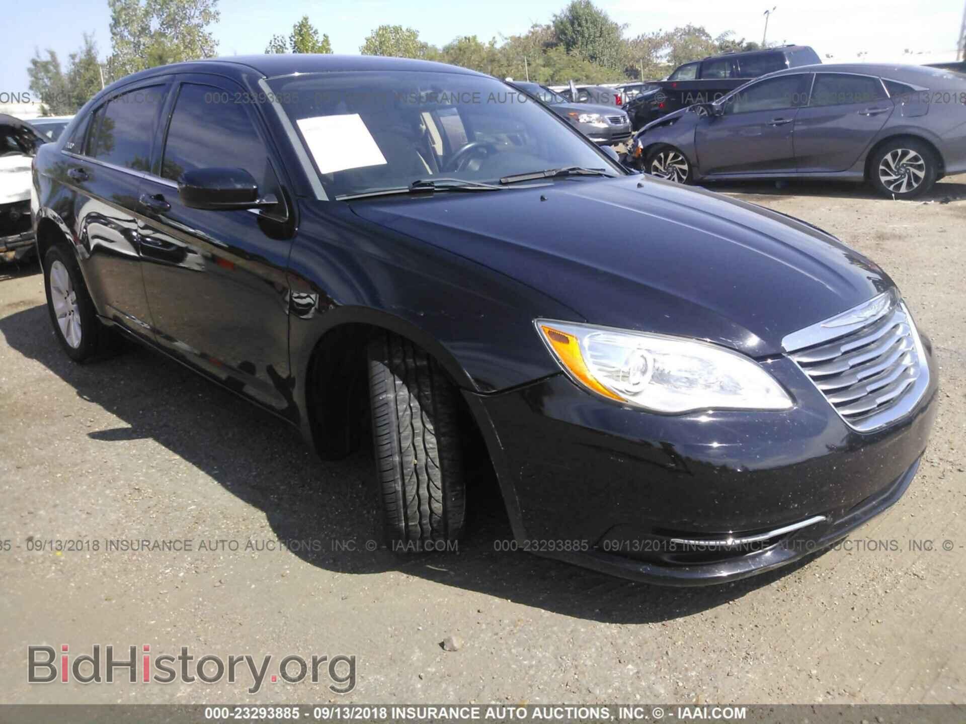 Photo 1C3CCBBB4DN577139 - Chrysler 200 2013
