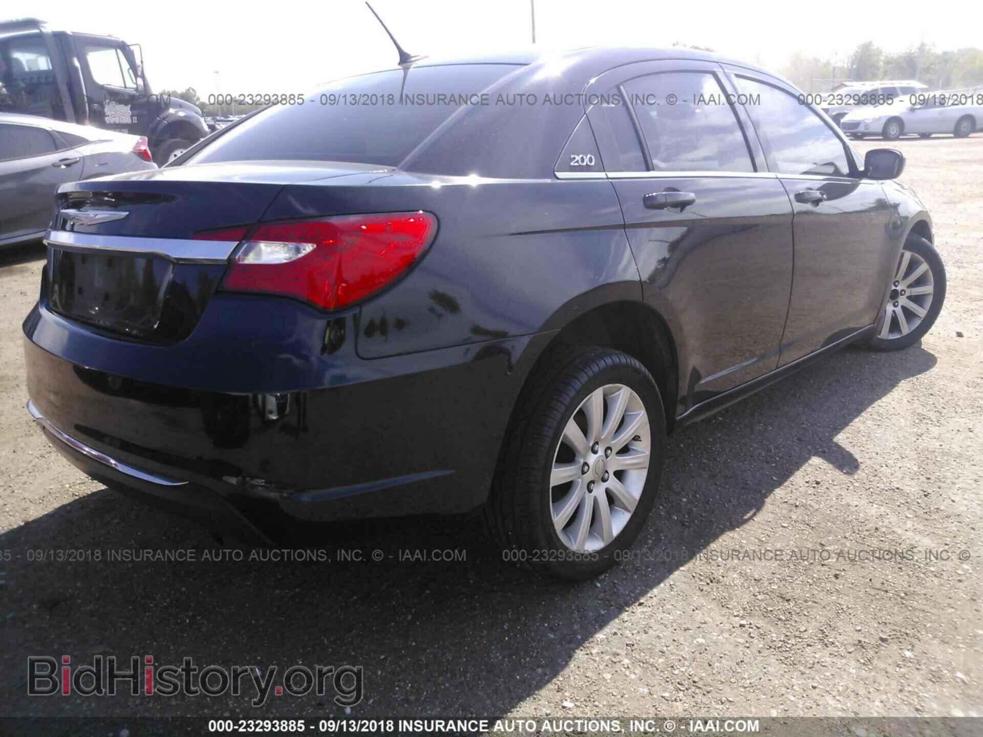 2013 Chrysler 200 - VIN: 1C3CCBBB4DN577139 - Photo 4