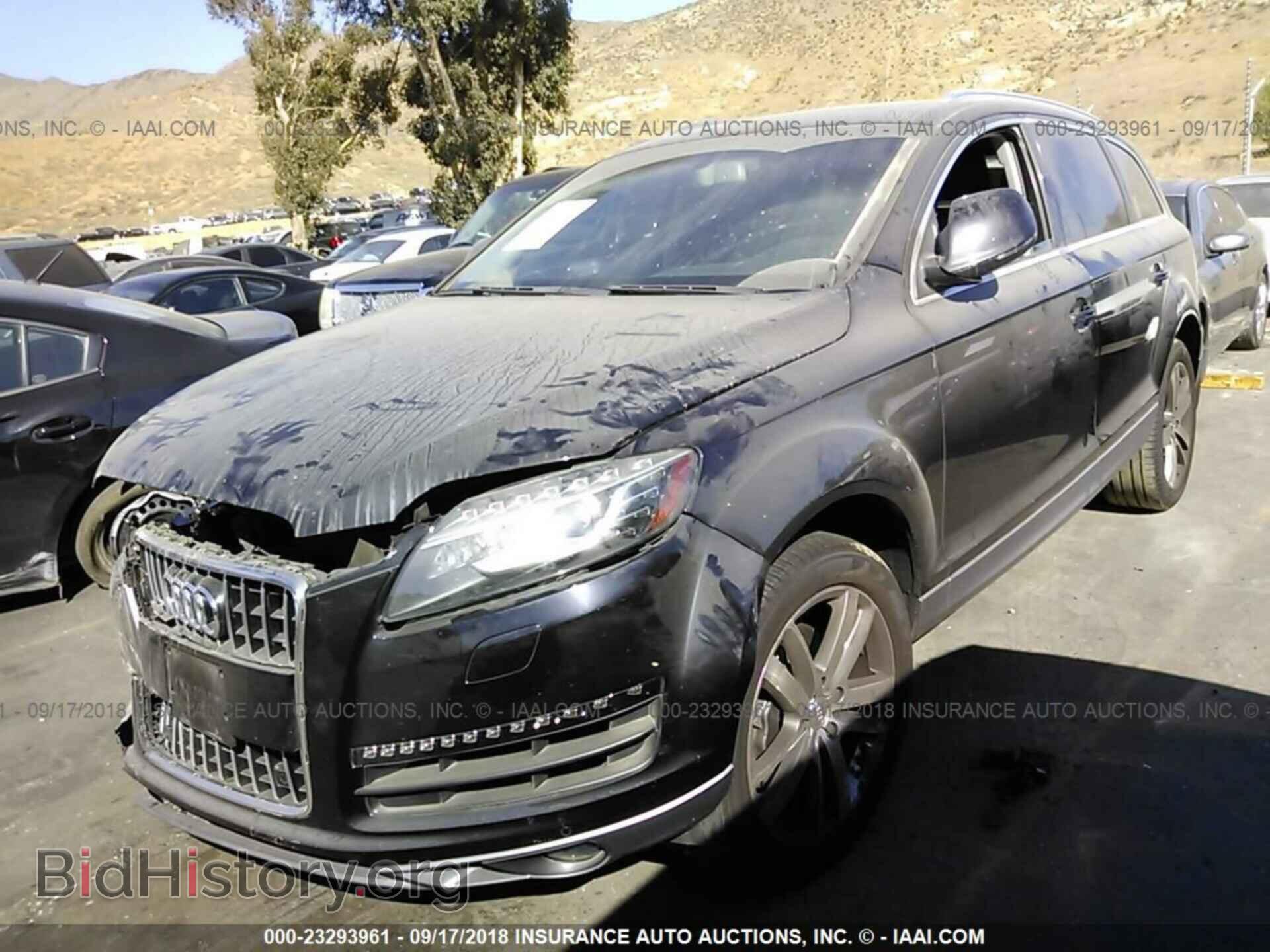 2013 Audi Q7 - VIN: WA1LGAFE3DD000536 - Фото 2