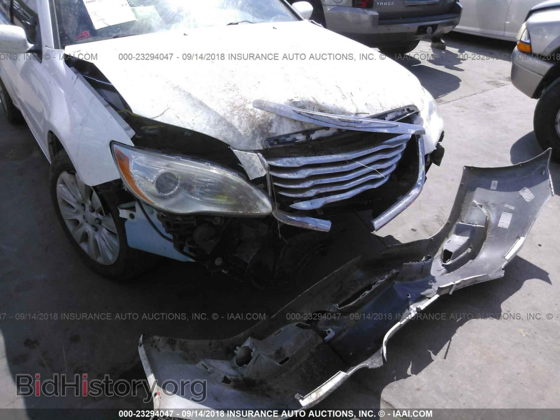 2012 Chrysler 200 - VIN: 1C3CCBAG5CN321491 - Фото 6