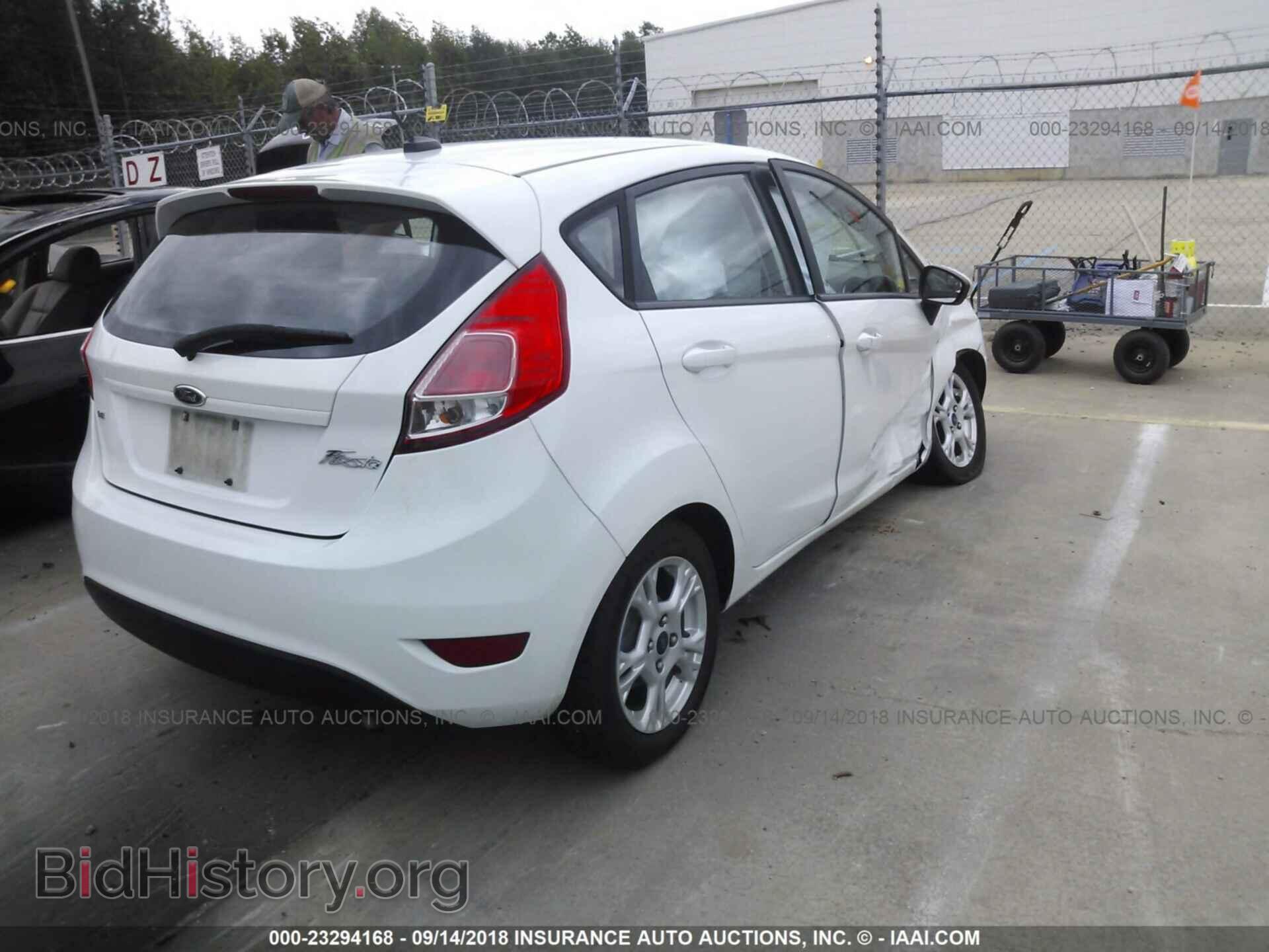2014 Ford Fiesta - VIN: 3FADP4EJ5EM200758 - Фото 4