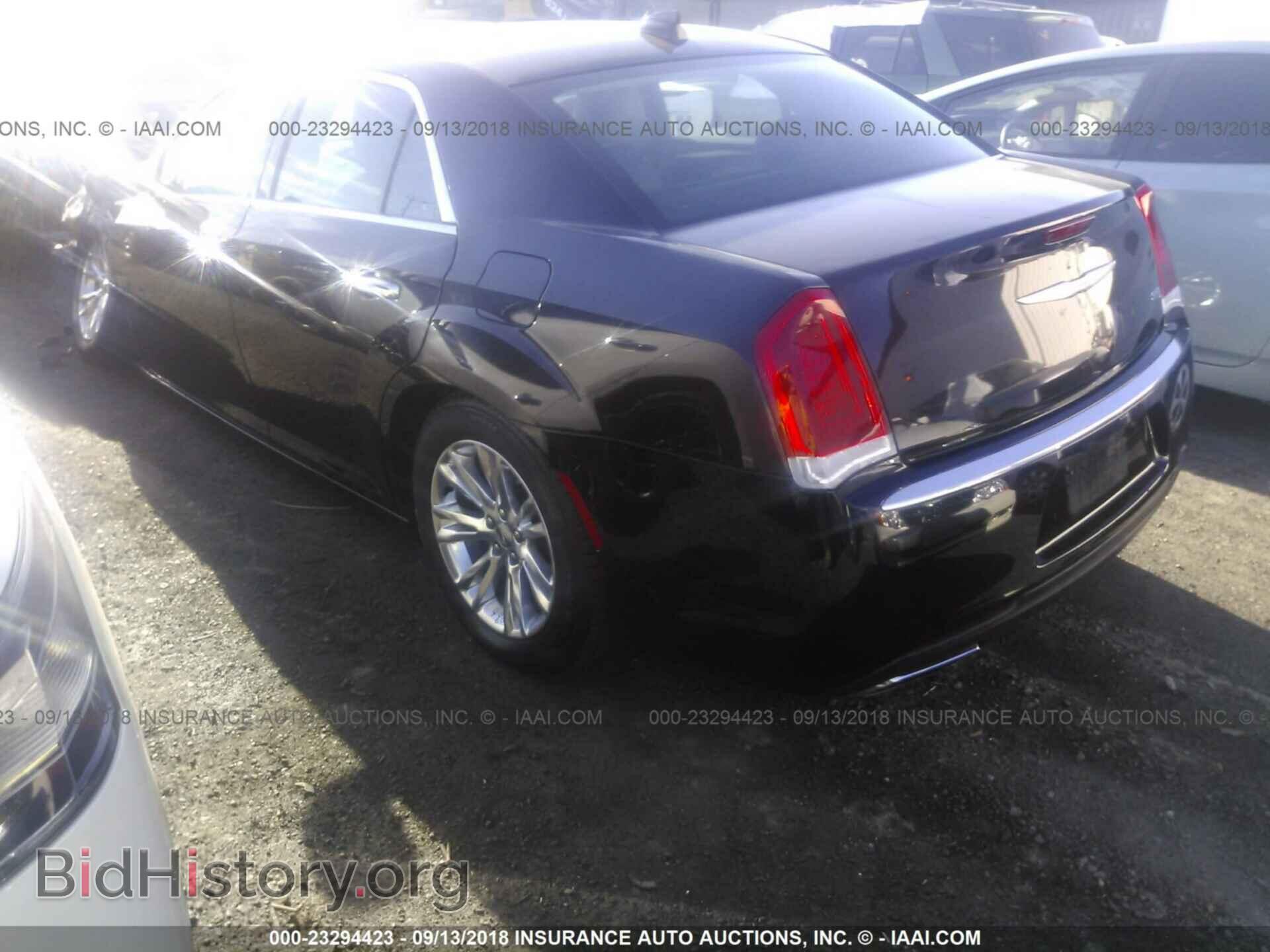 2016 Chrysler 300c - VIN: 2C3CCAEG4GH269046 - Фото 3