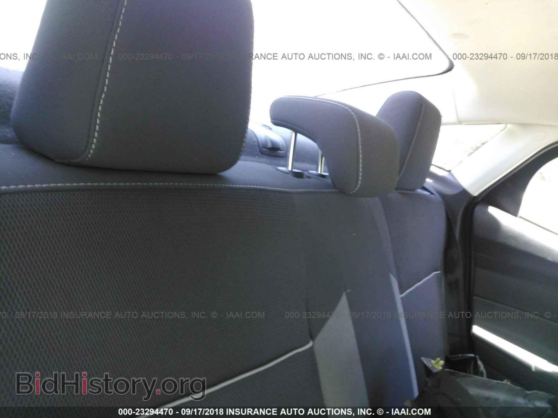 2012 Ford Focus - VIN: 1FAHP3E20CL402233 - Фото 8