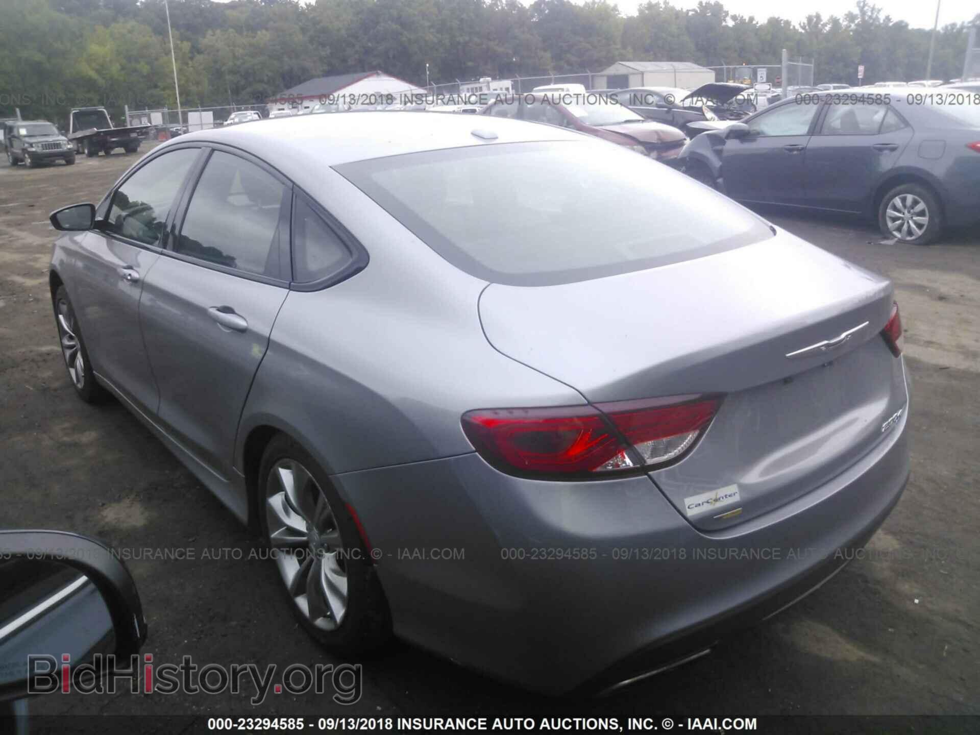 2015 Chrysler 200 - VIN: 1C3CCCBB2FN619672 - Photo 3