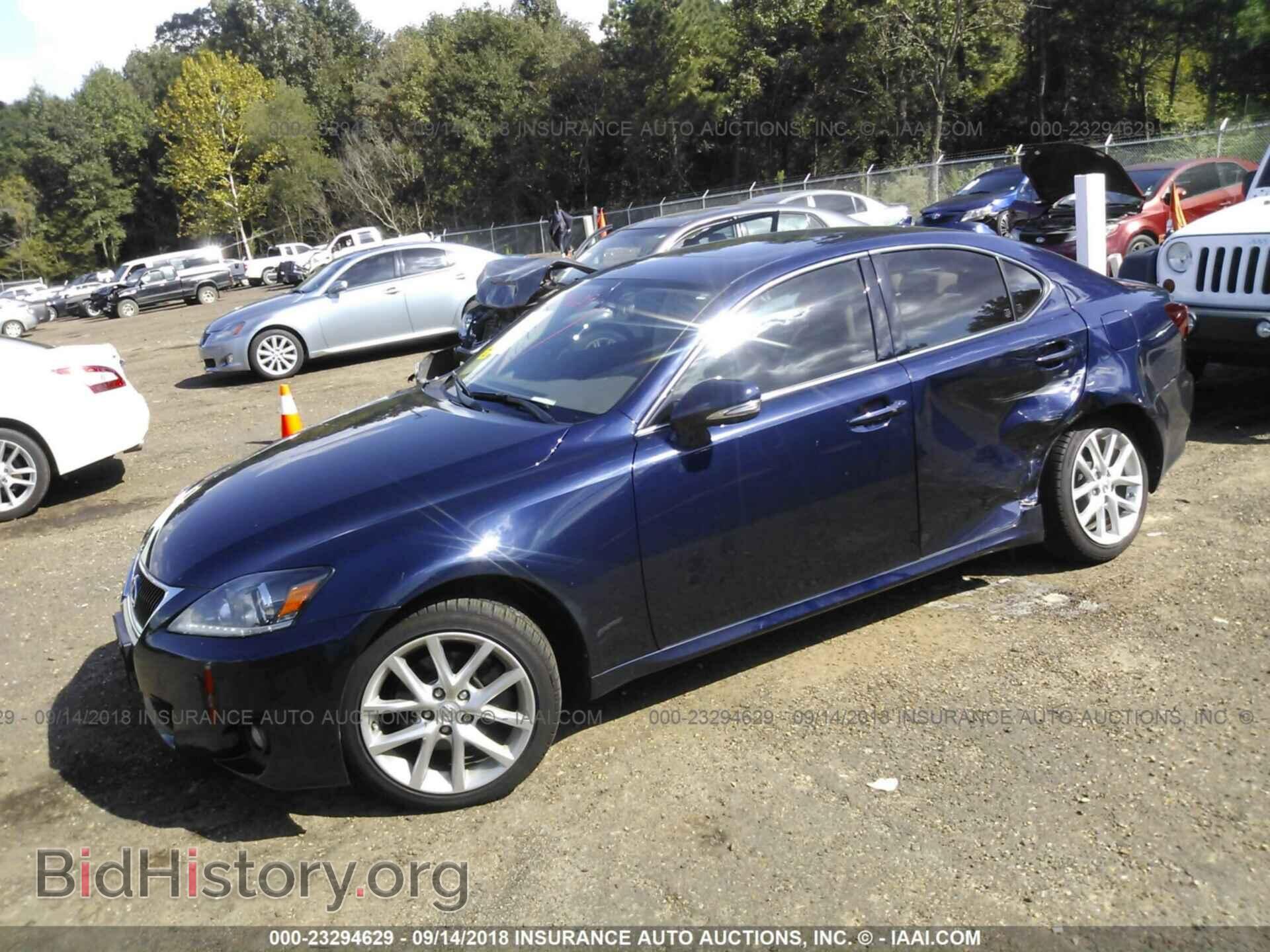 2013 Lexus Is - VIN: JTHCF5C29D5063868 - Photo 2