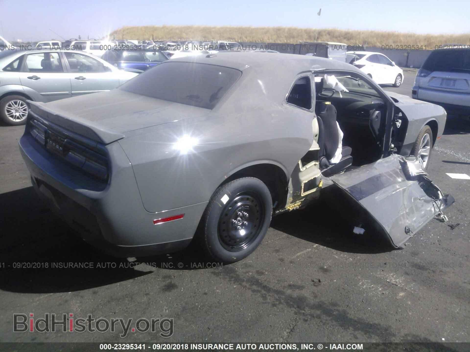 2018 Dodge Challenger - VIN: 2C3CDZAG4JH123688 - Photo 4