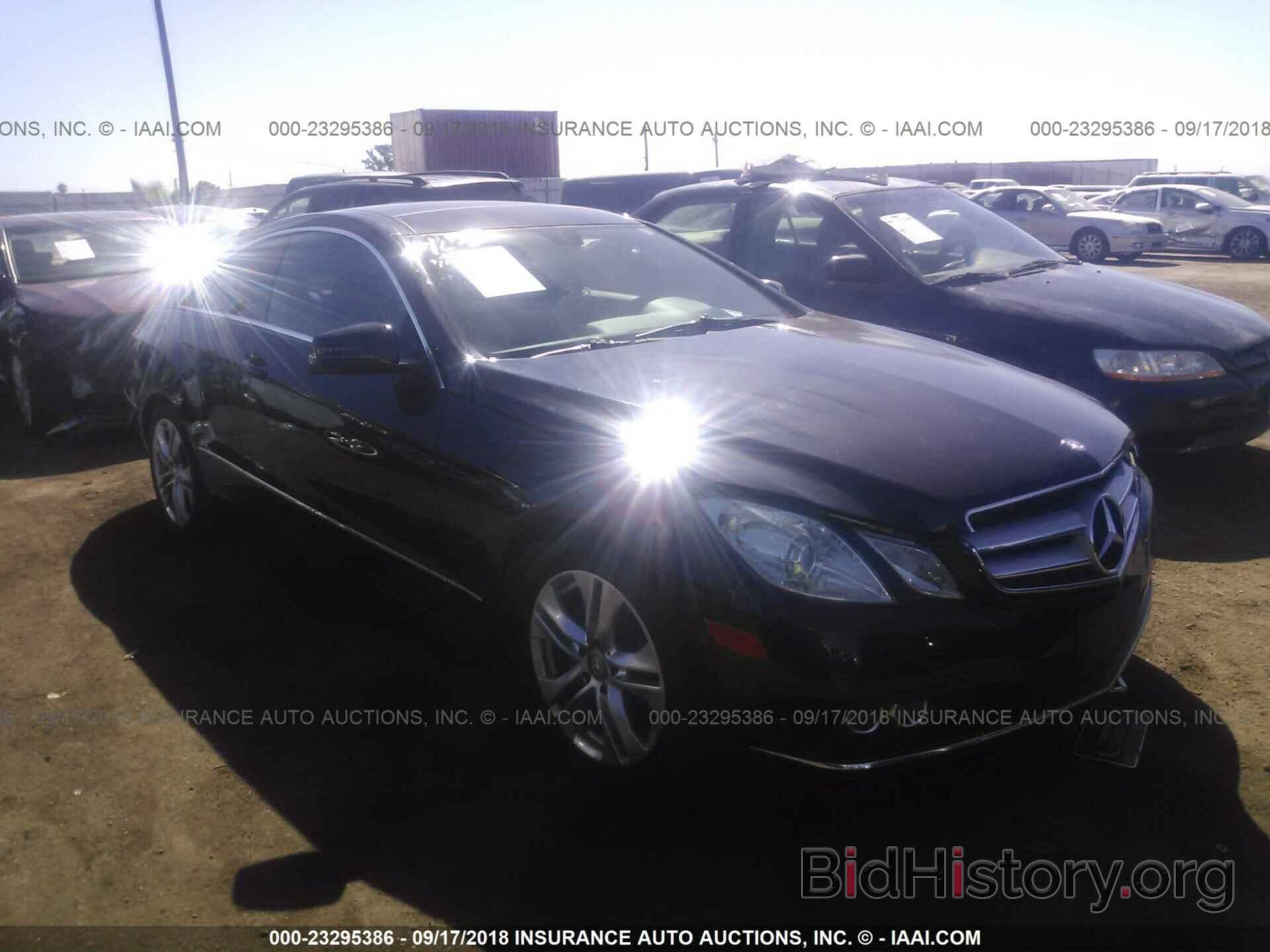 Photo WDDKJ5GB0BF084367 - Mercedes-benz E 2011