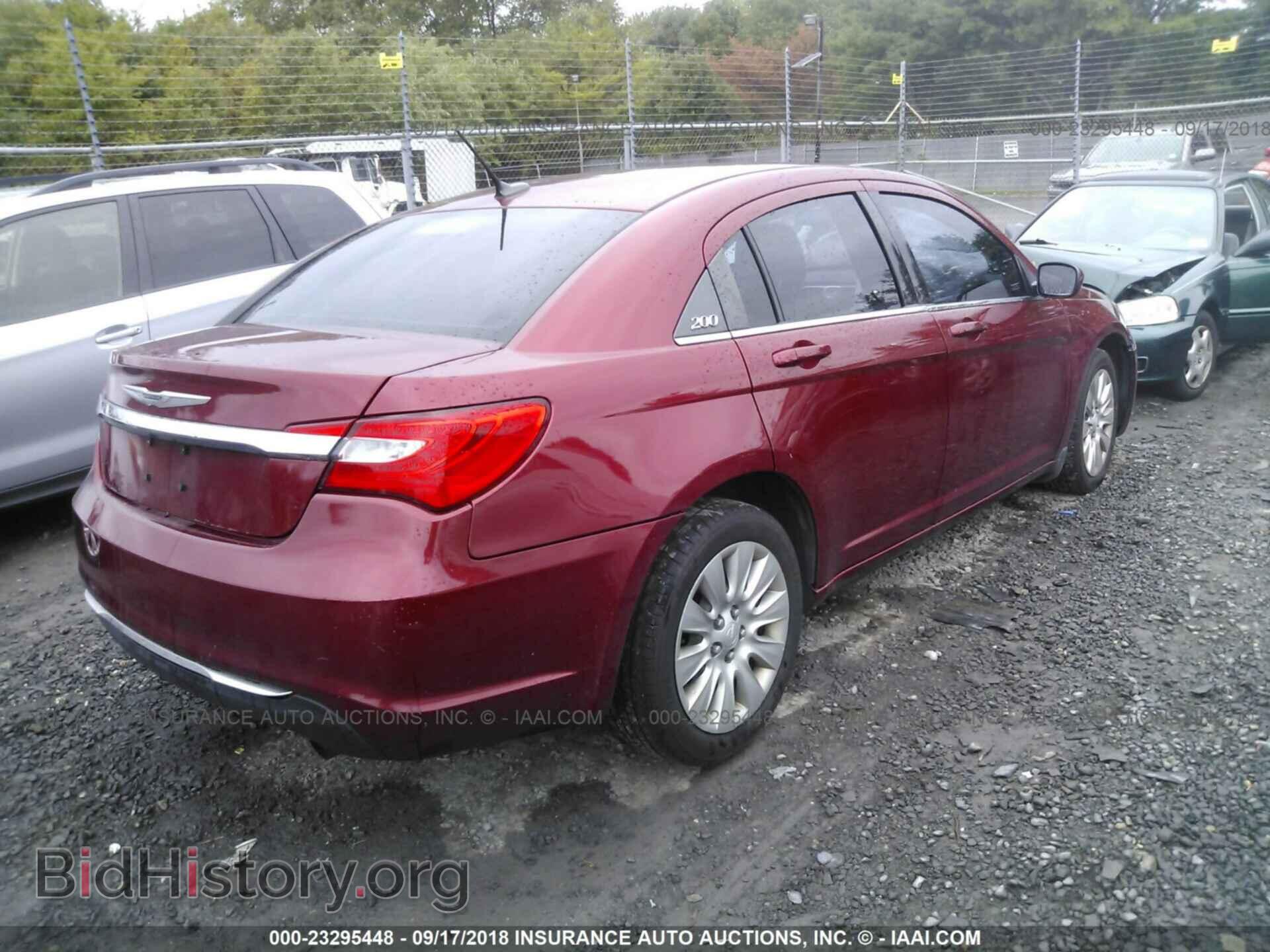 2013 Chrysler 200 - VIN: 1C3CCBAB4DN646932 - Photo 4