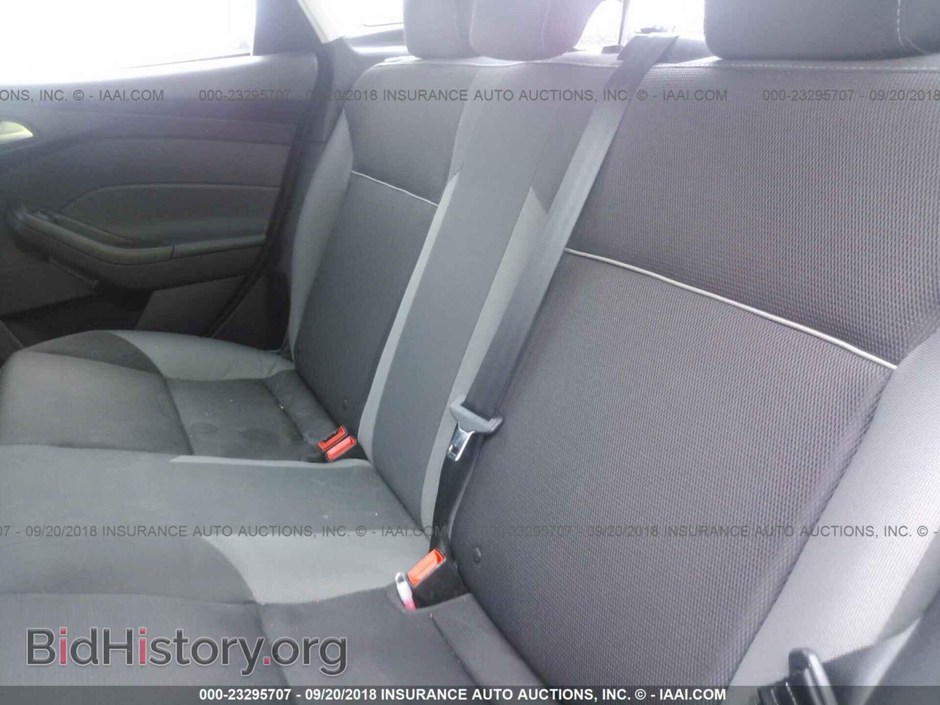 2014 Ford Focus - VIN: 1FADP3F20EL369069 - Фото 8