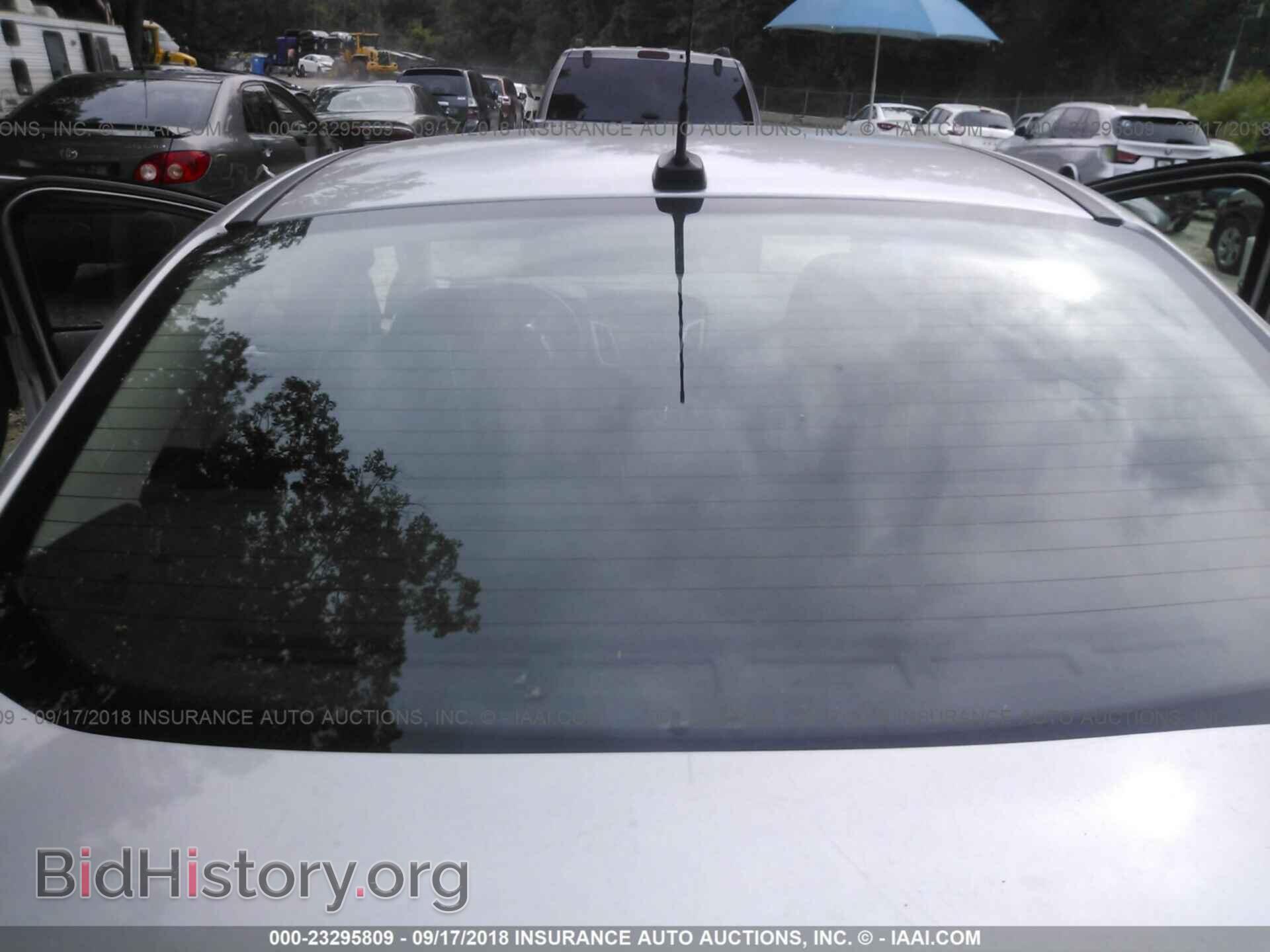 2014 Ford Focus - VIN: 1FADP3F20EL171981 - Фото 8