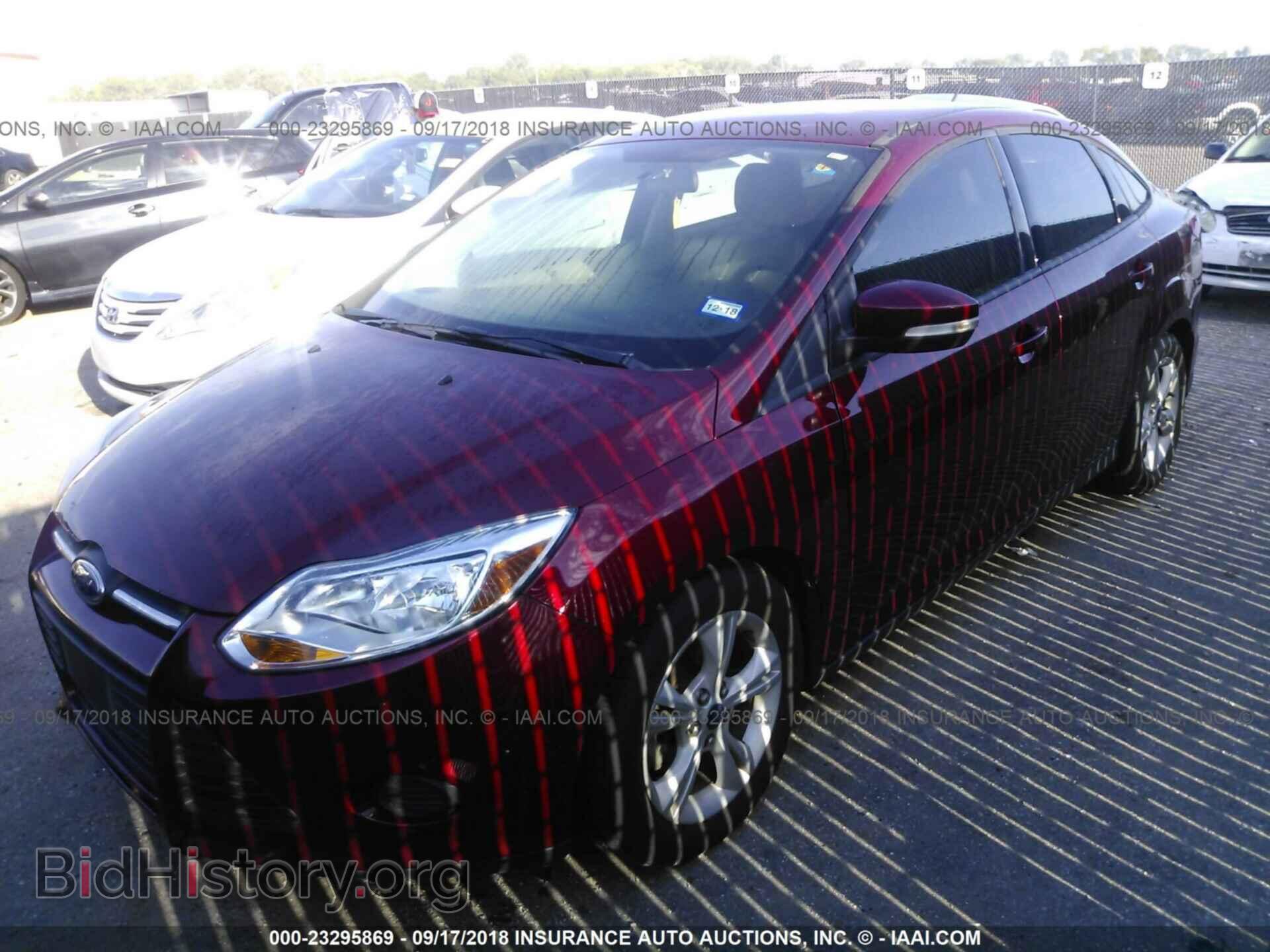2014 Ford Focus - VIN: 1FADP3F22EL429997 - Photo 2