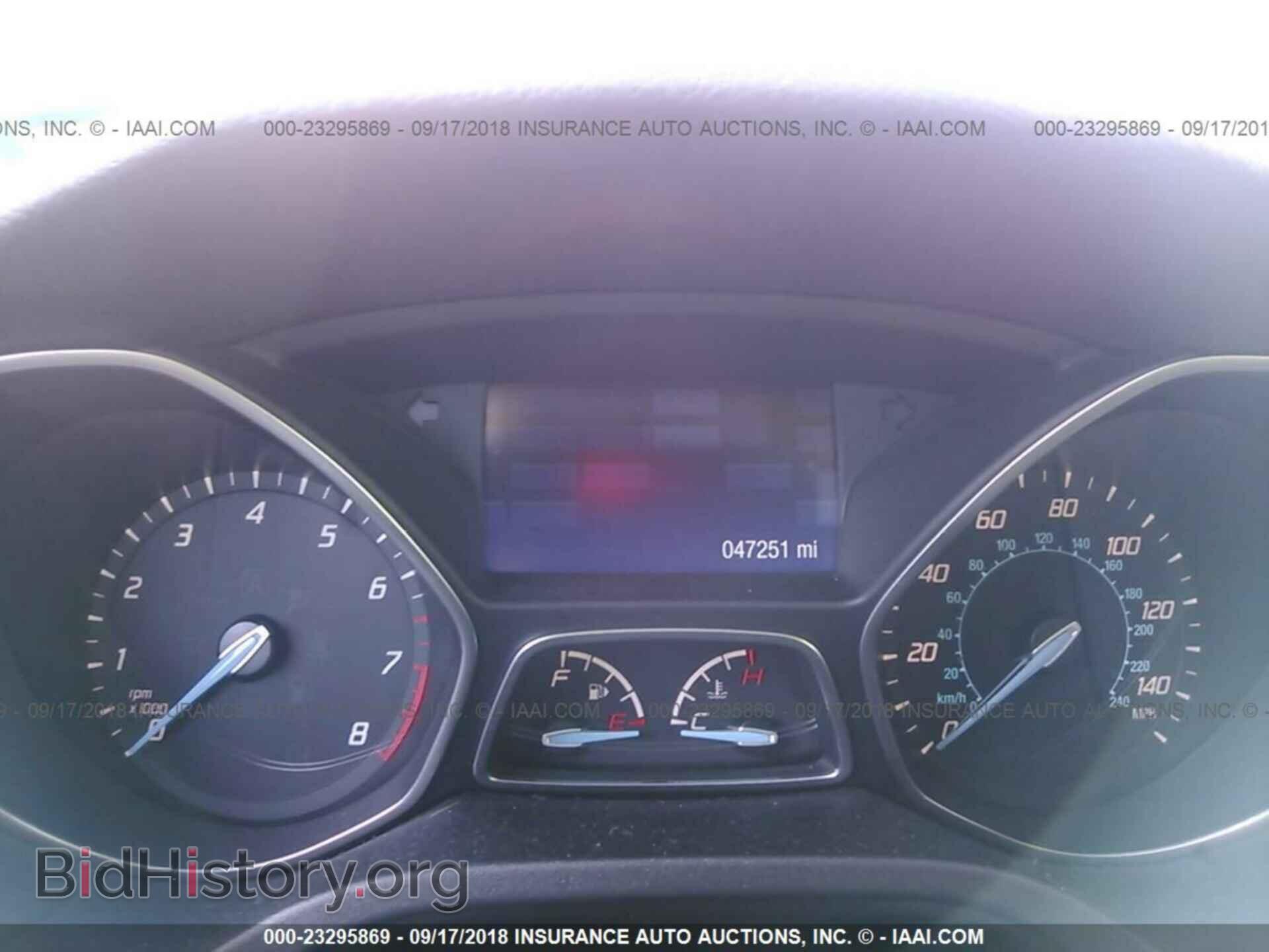 2014 Ford Focus - VIN: 1FADP3F22EL429997 - Photo 7