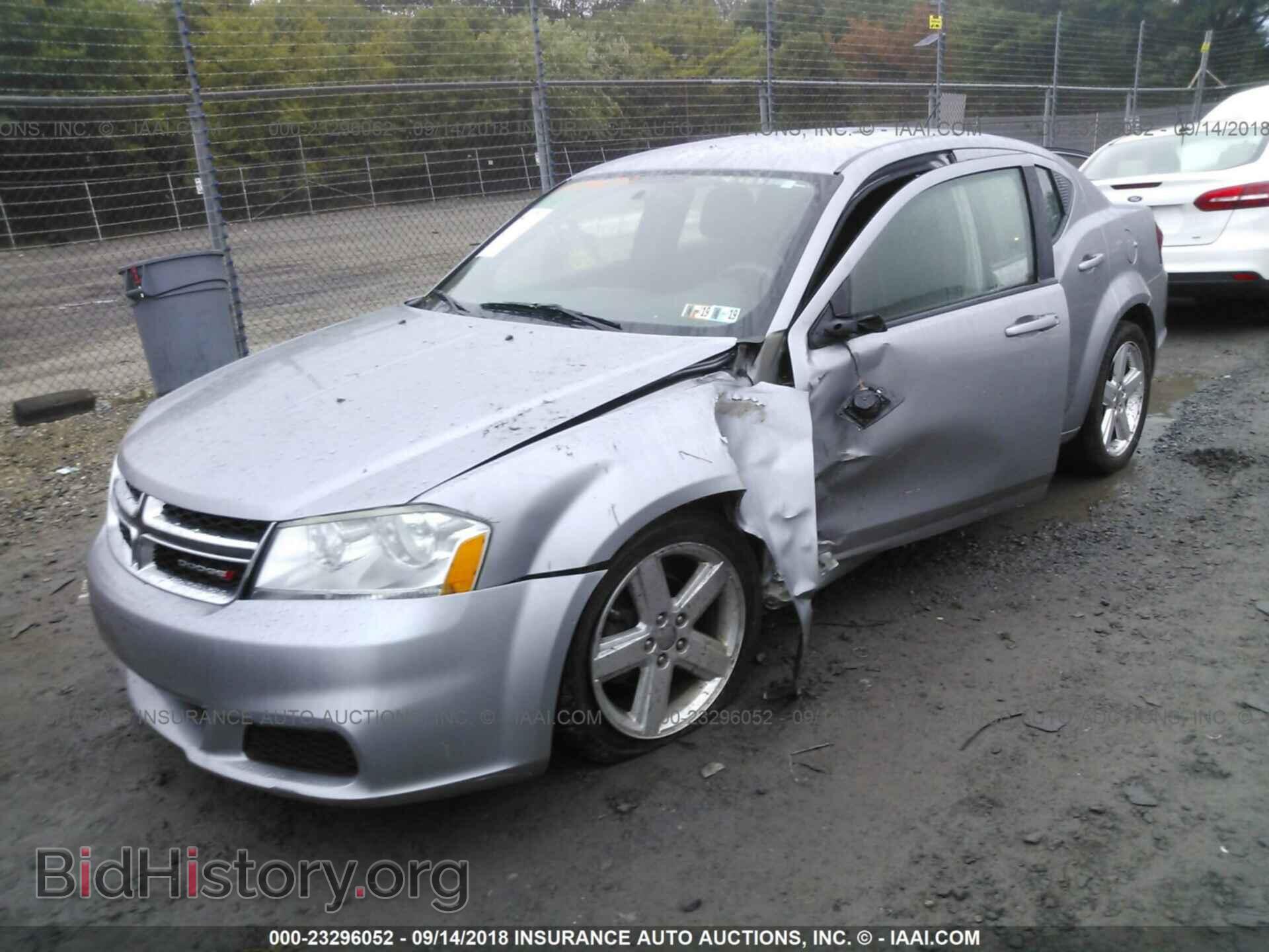 2013 Dodge Avenger - VIN: 1C3CDZAB7DN551657 - Фото 2