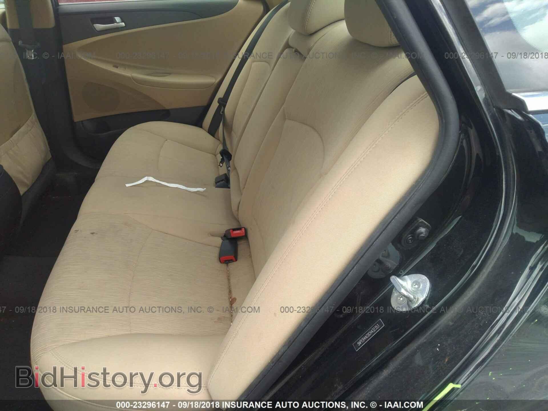 2012 Hyundai Sonata - VIN: 5NPEB4AC0CH432353 - Фото 8