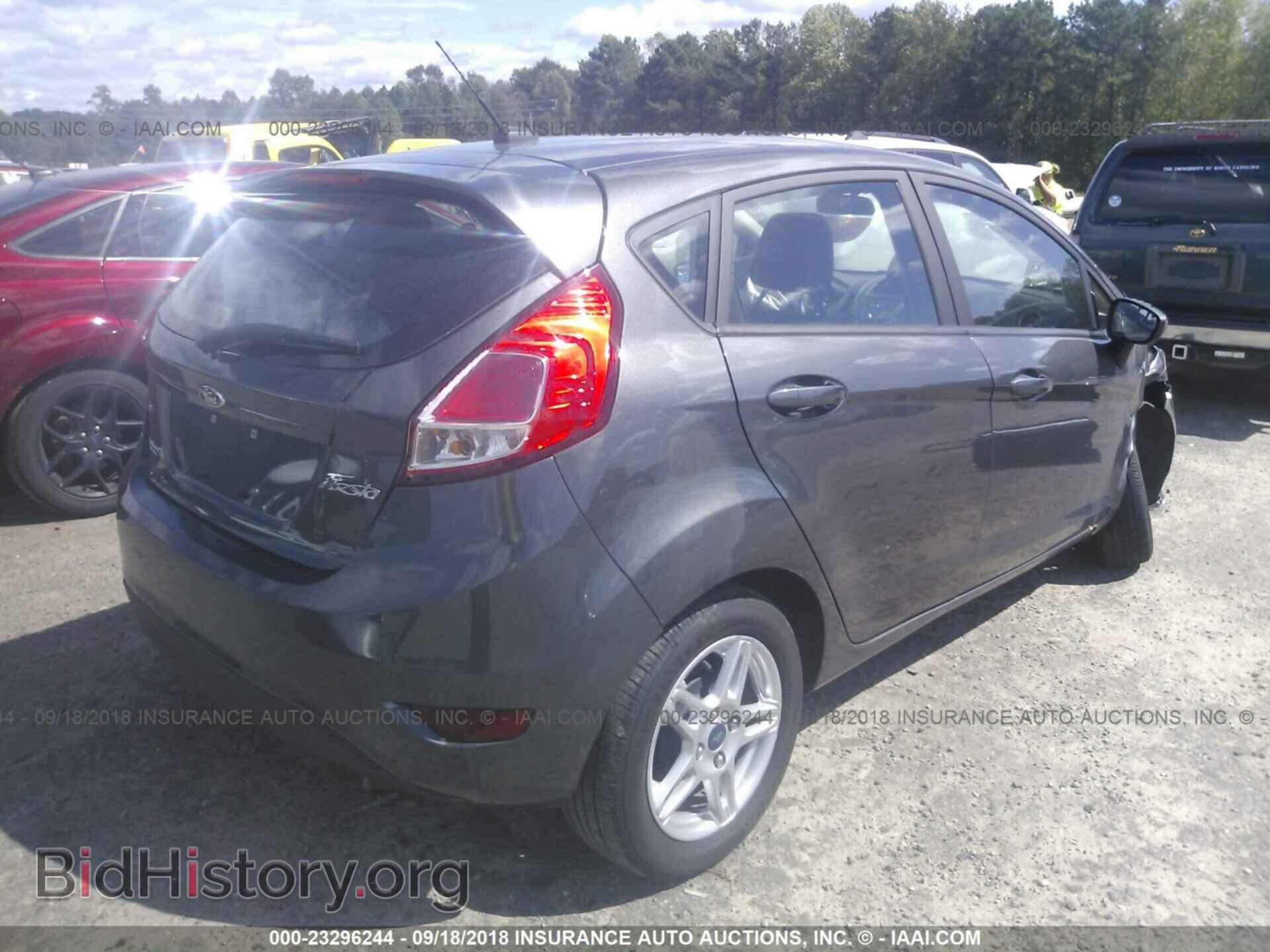 2017 Ford Fiesta - VIN: 3FADP4EJ3HM169112 - Фото 4