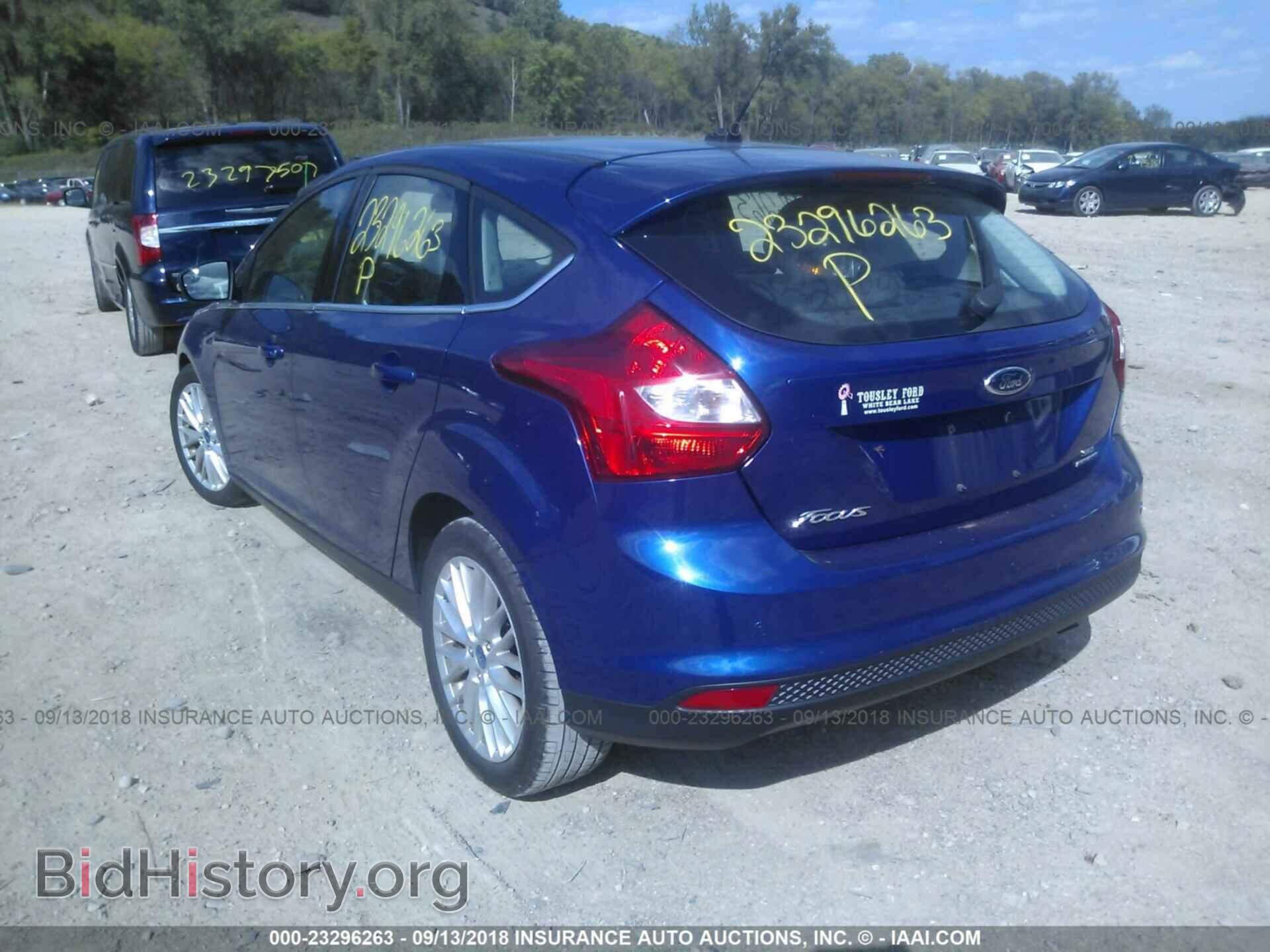 2012 Ford Focus - VIN: 1FAHP3M21CL477072 - Photo 3