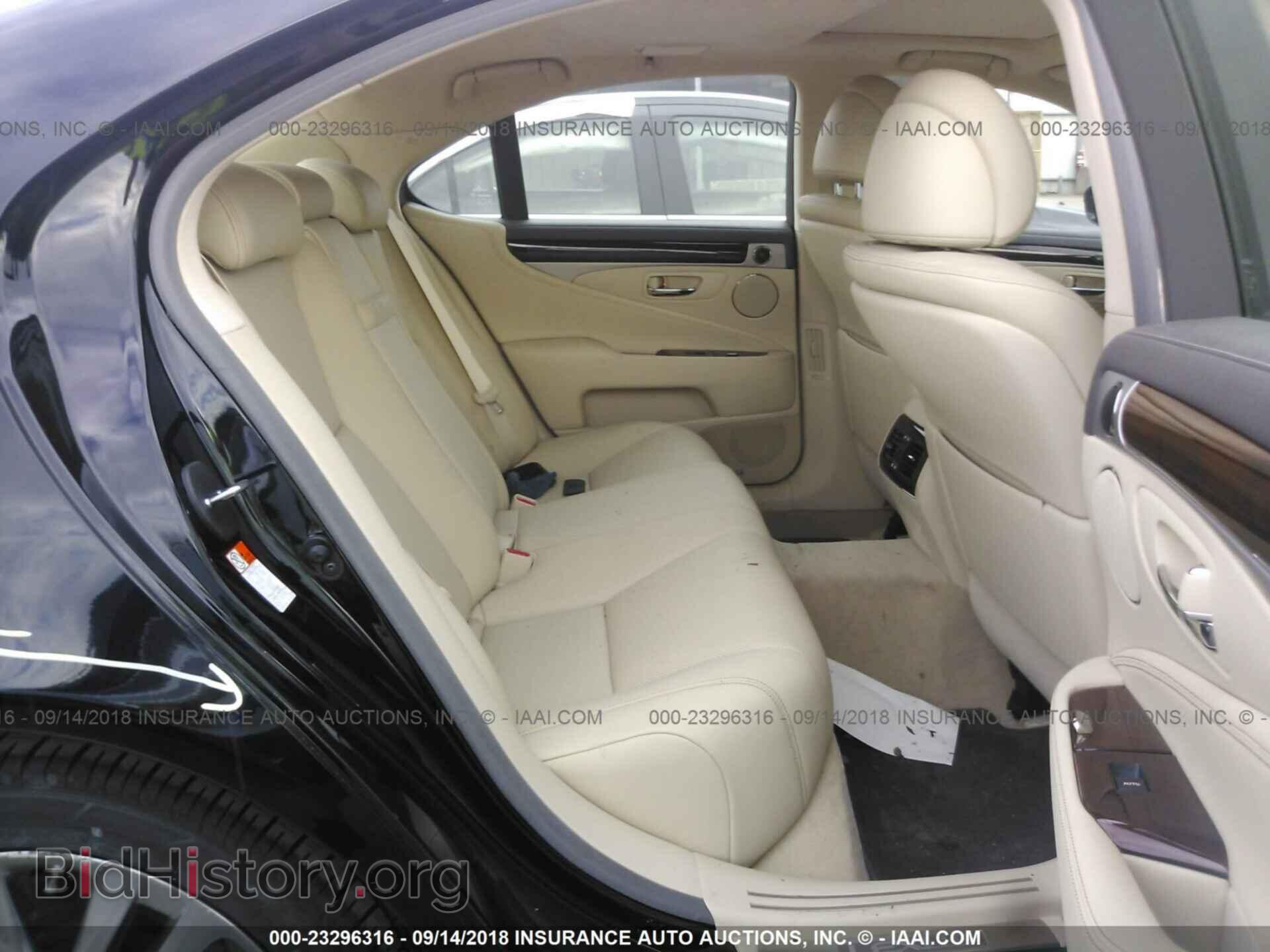 2016 Lexus Ls - VIN: JTHBL5EF2G5139021 - Photo 8