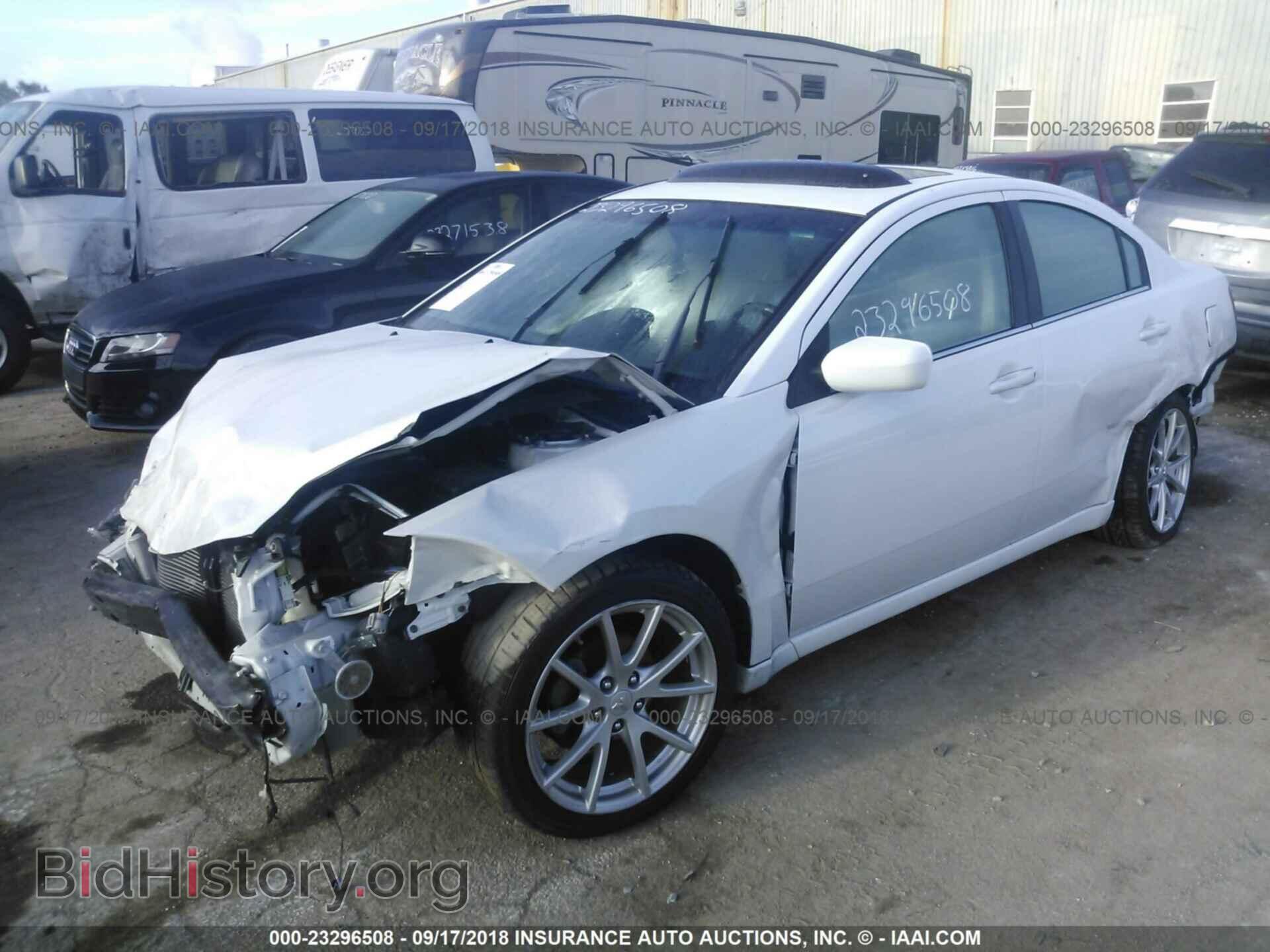 2011 Mitsubishi Galant - VIN: 4A32B3FF4BE014566 - Фото 2