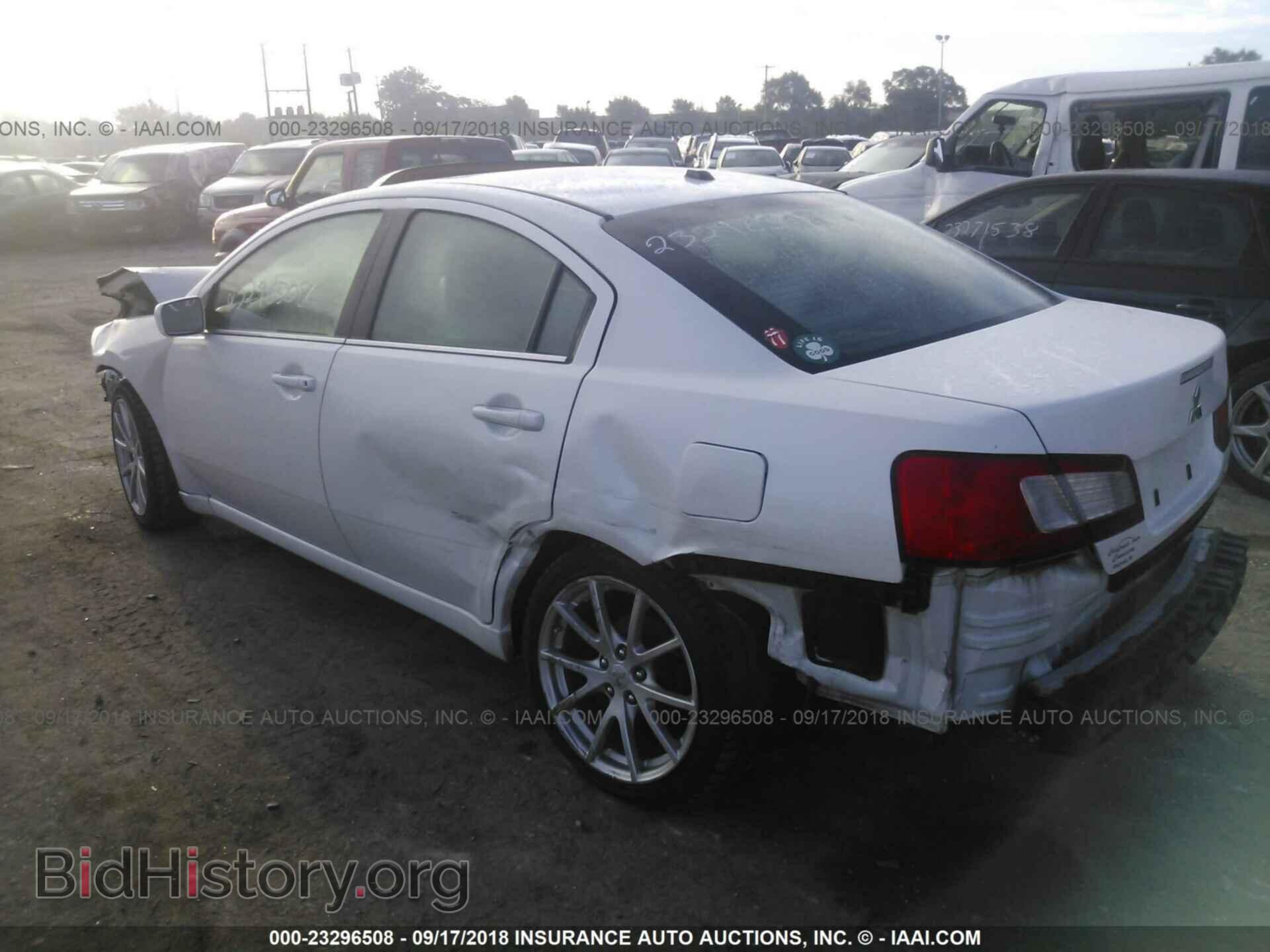 2011 Mitsubishi Galant - VIN: 4A32B3FF4BE014566 - Фото 3