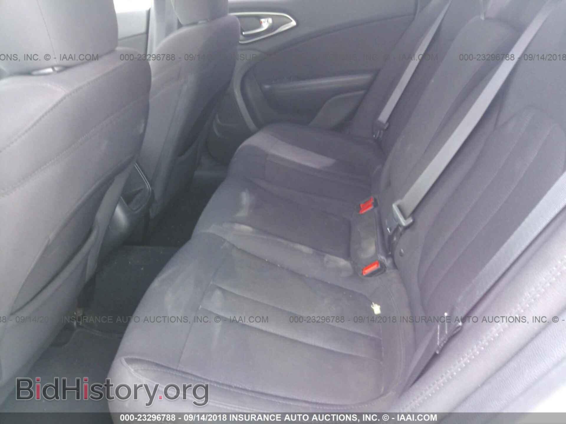 2015 CHRYSLER 200 - VIN: 1C3CCCAB8FN657537 - Photo 8