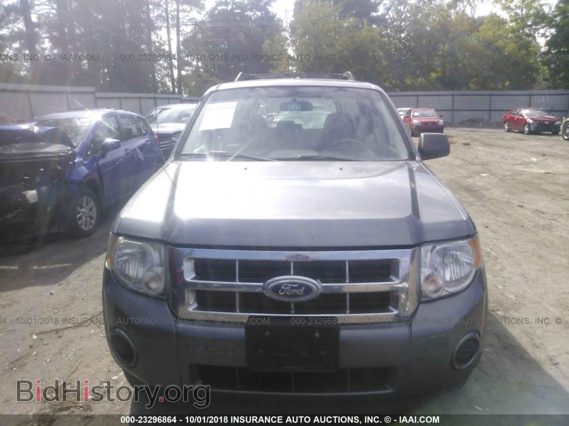 2011 Ford Escape - VIN: 1FMCU0C74BKA67794 - Photo 6