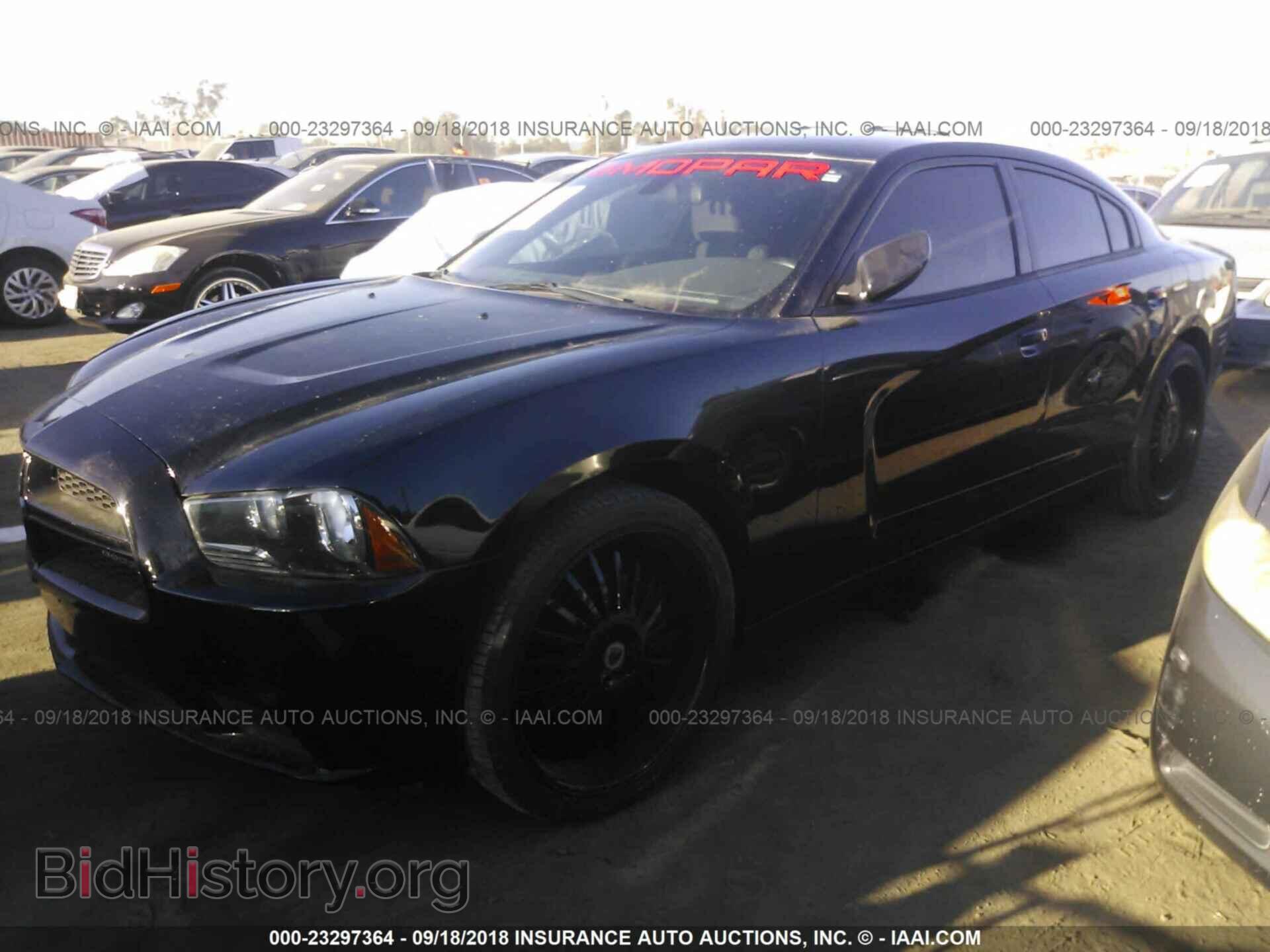 2014 Dodge CHARGER (VIN 2C3CDXBG8EH325801) — фото 2 из 10